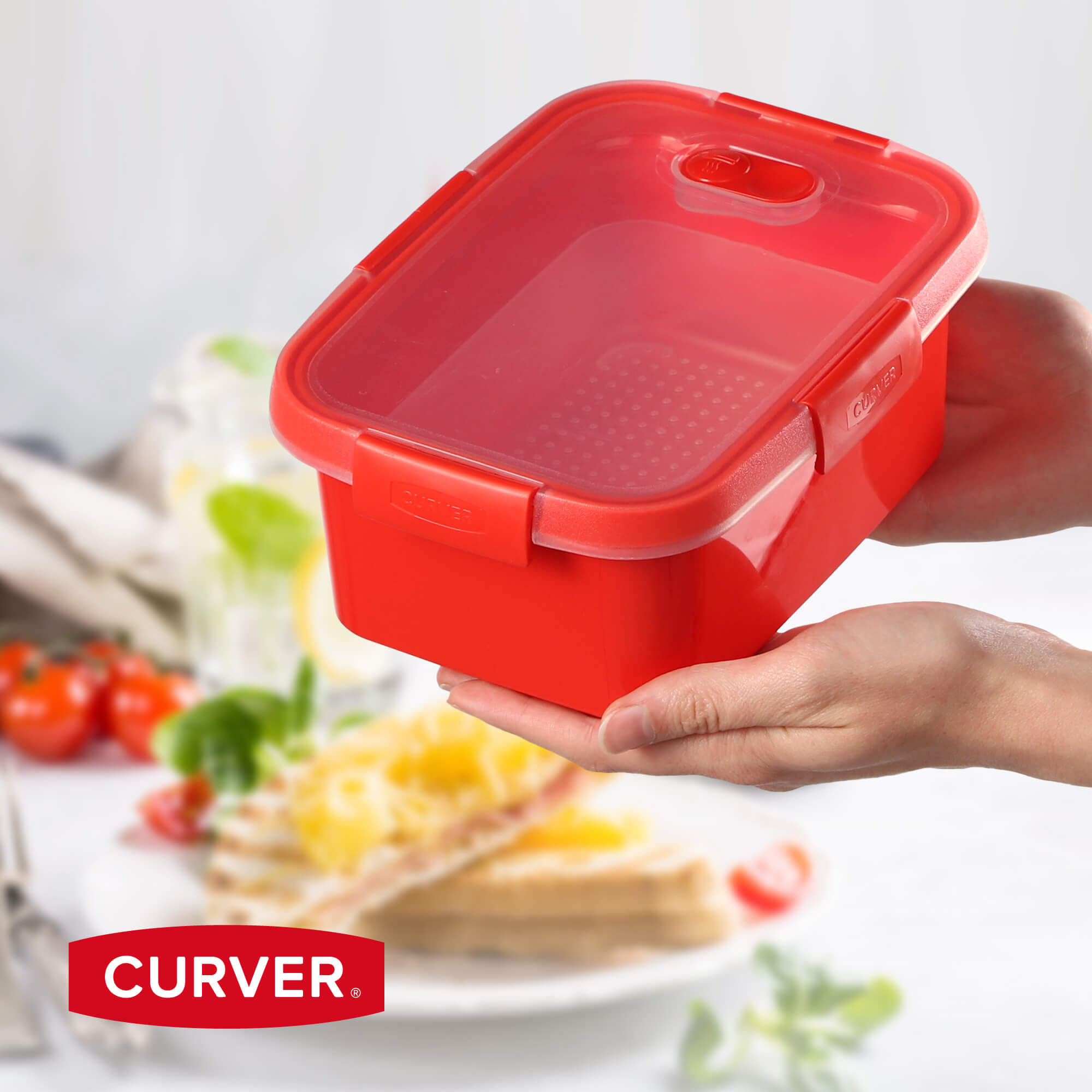 Prostokątny pojemnik na żywność Curver Steamer 1.2L czerwony