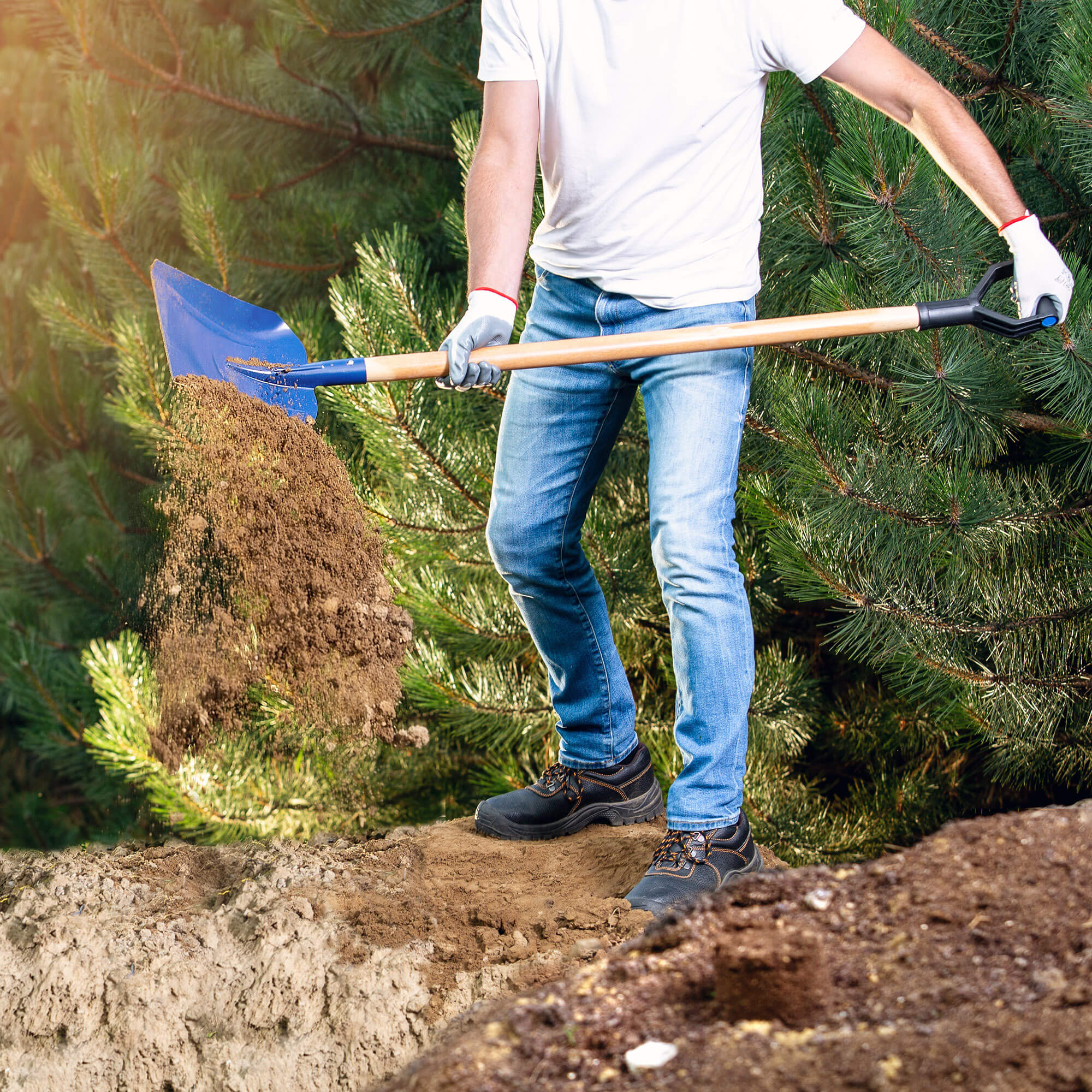 Łopata z drewnianym trzonkiem 135 x 24 cm, niebieska