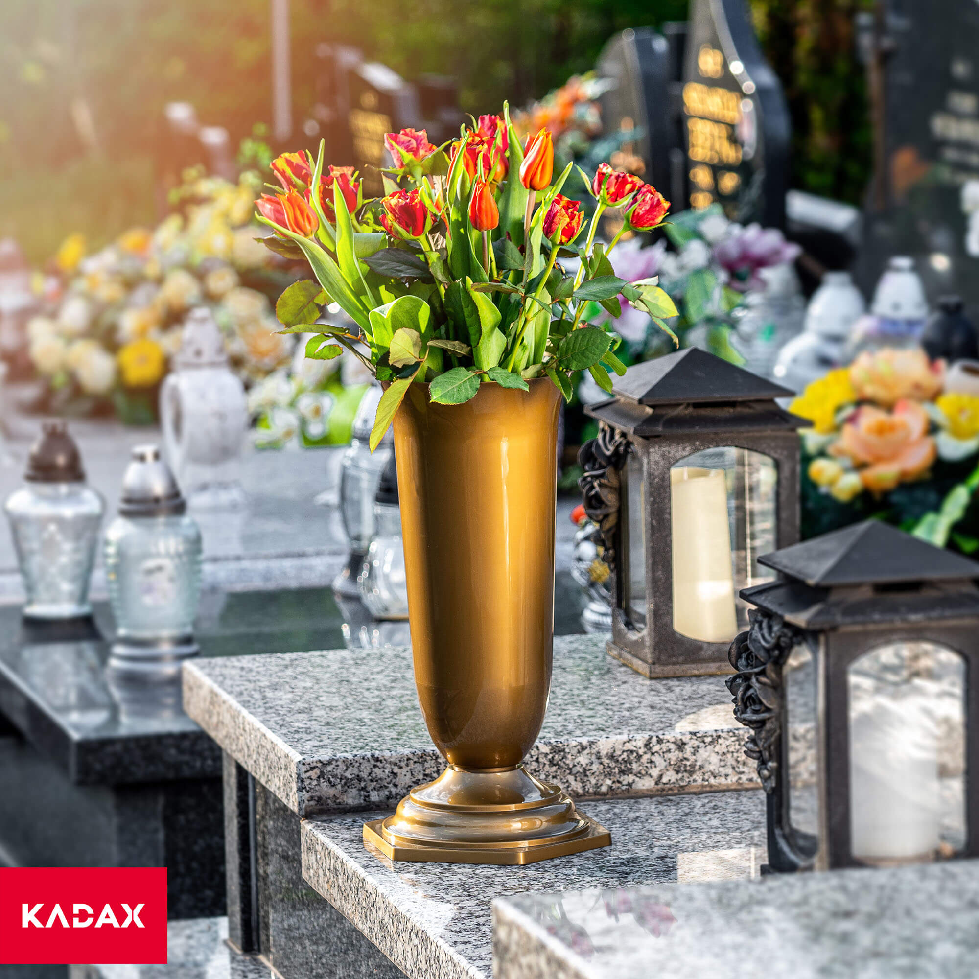 Flakon na cmentarz stojący Sorano 29 x 15 cm, złoty