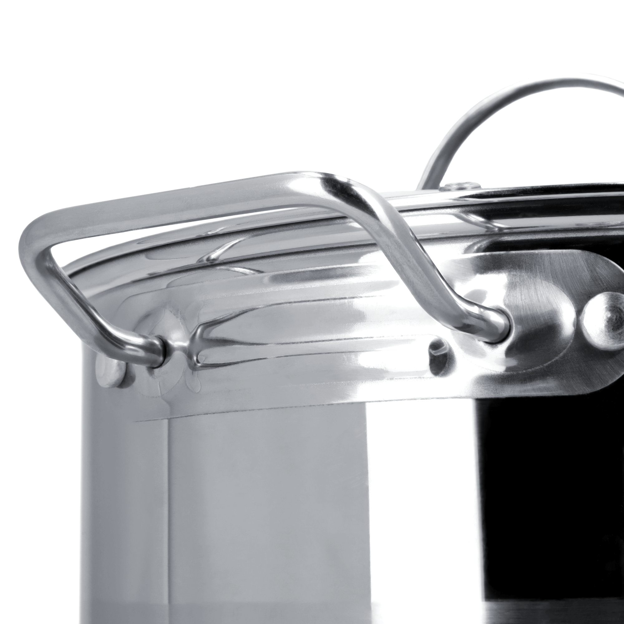 Garnek stalowy Sveg z pokrywką 18L