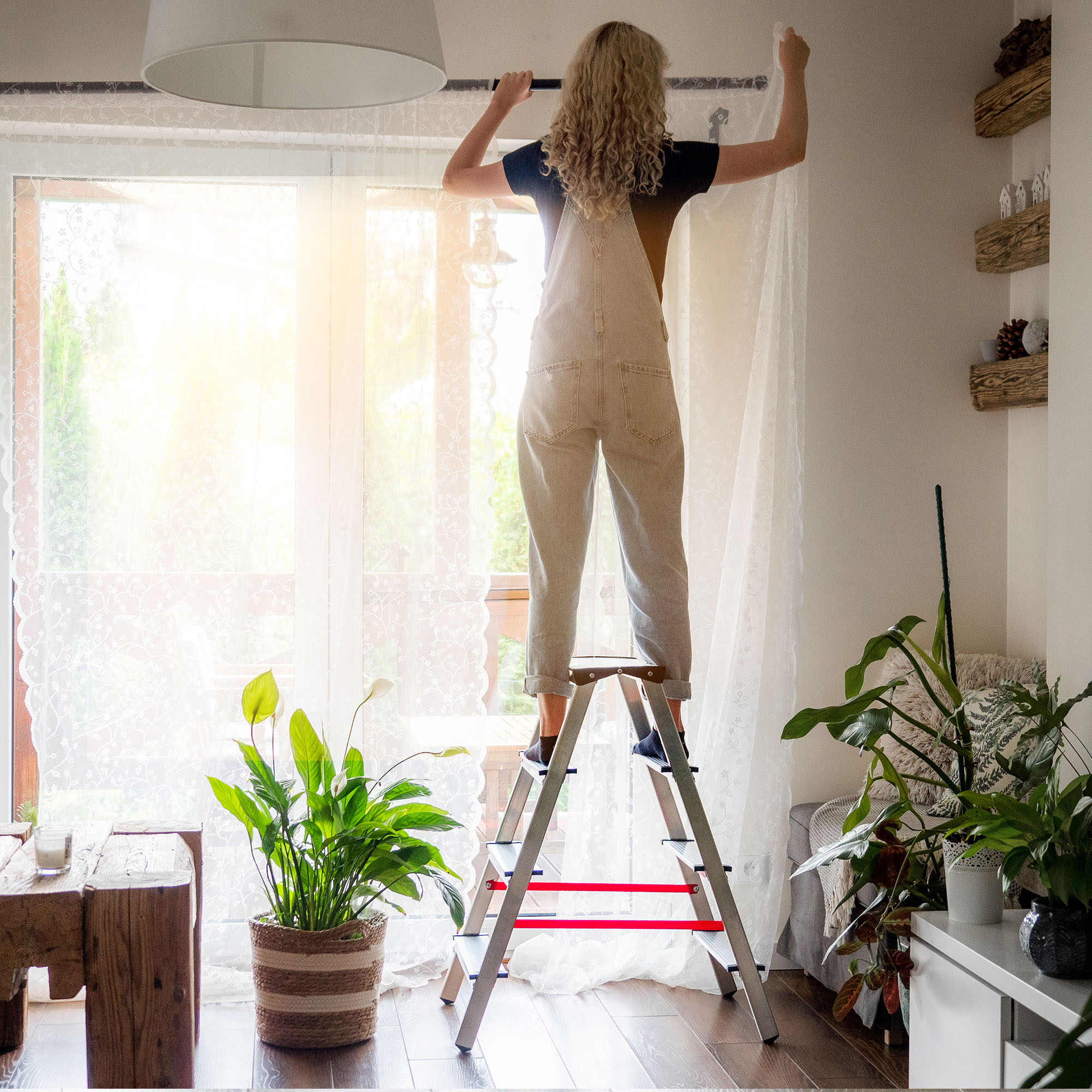 Drabina aluminiowa dwustronna Telti 4 stopnie