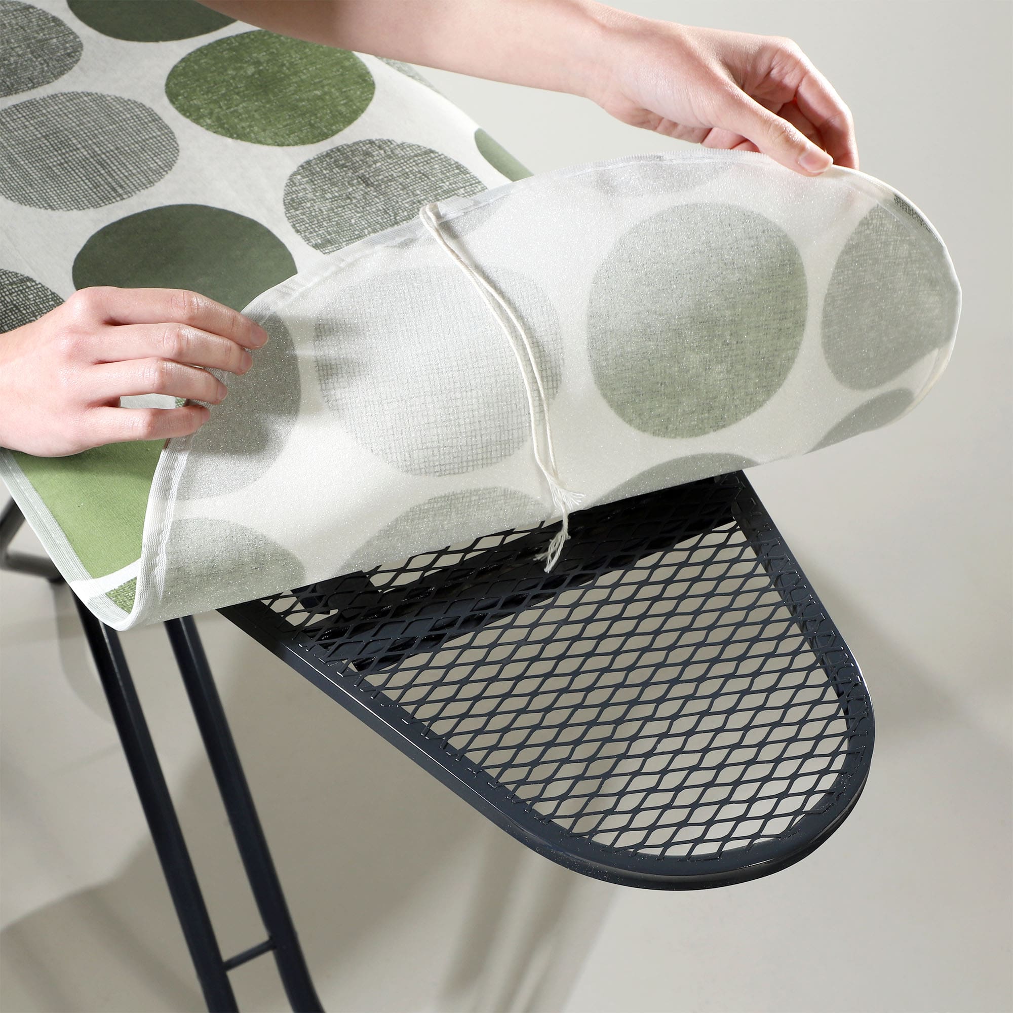 Pokrowiec na deskę do prasowania Piapot 40 x 120 cm zielone kółka