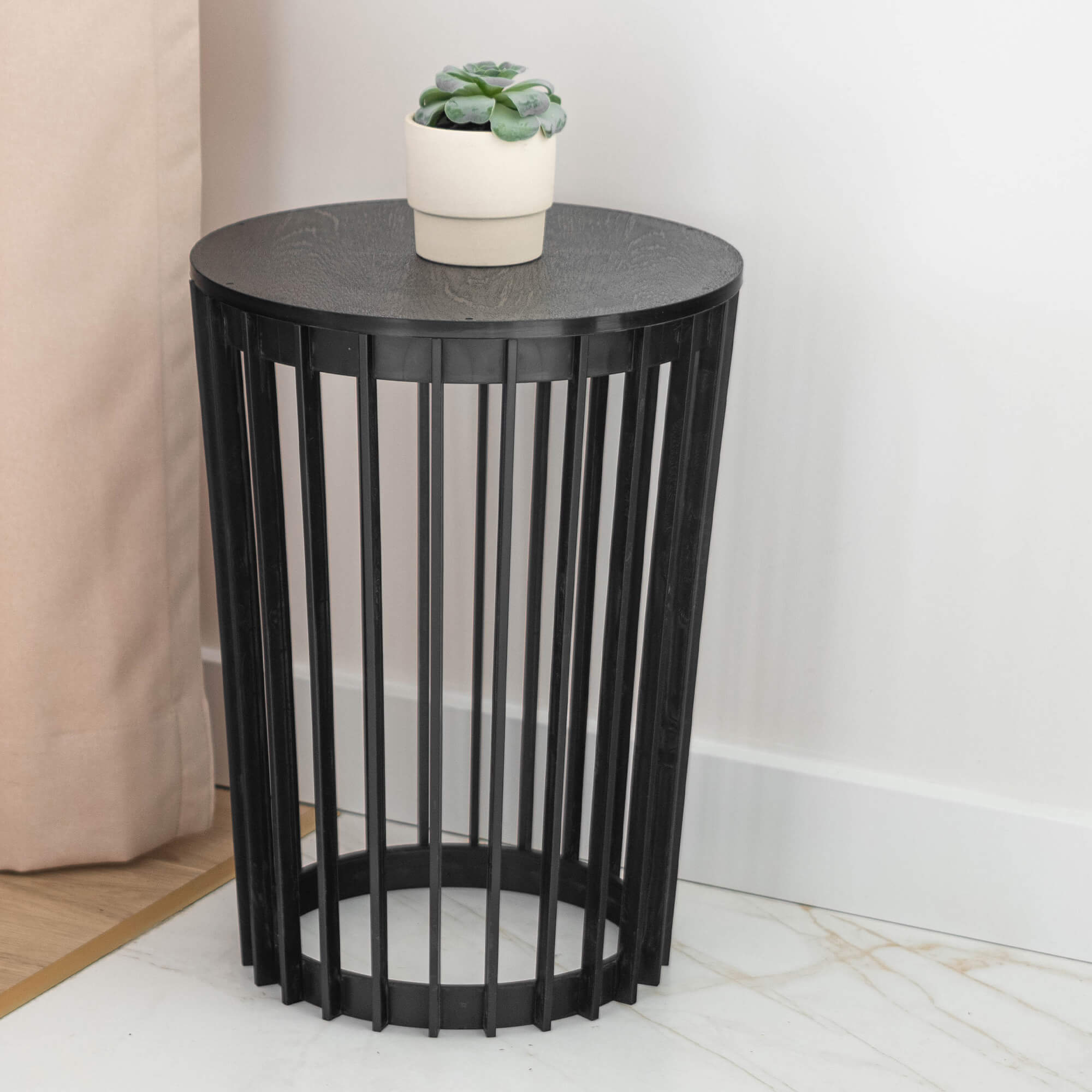 Kwietnik dwustronny Aytre 54 cm czarny