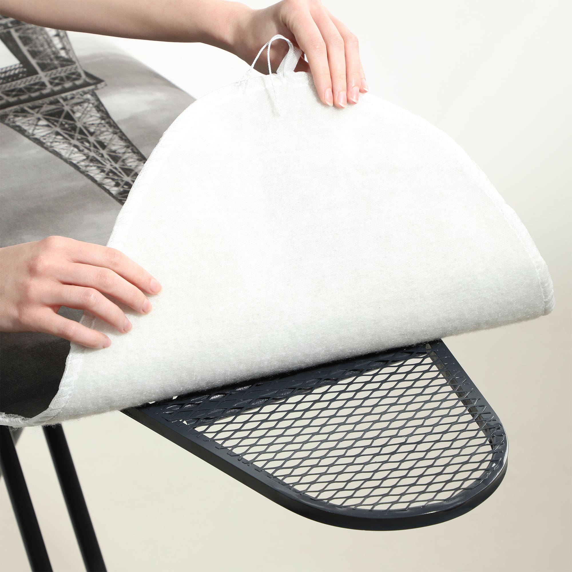 Pokrowiec na deskę do prasowania naciągany Saclay 148x52cm Wieża Eiffla