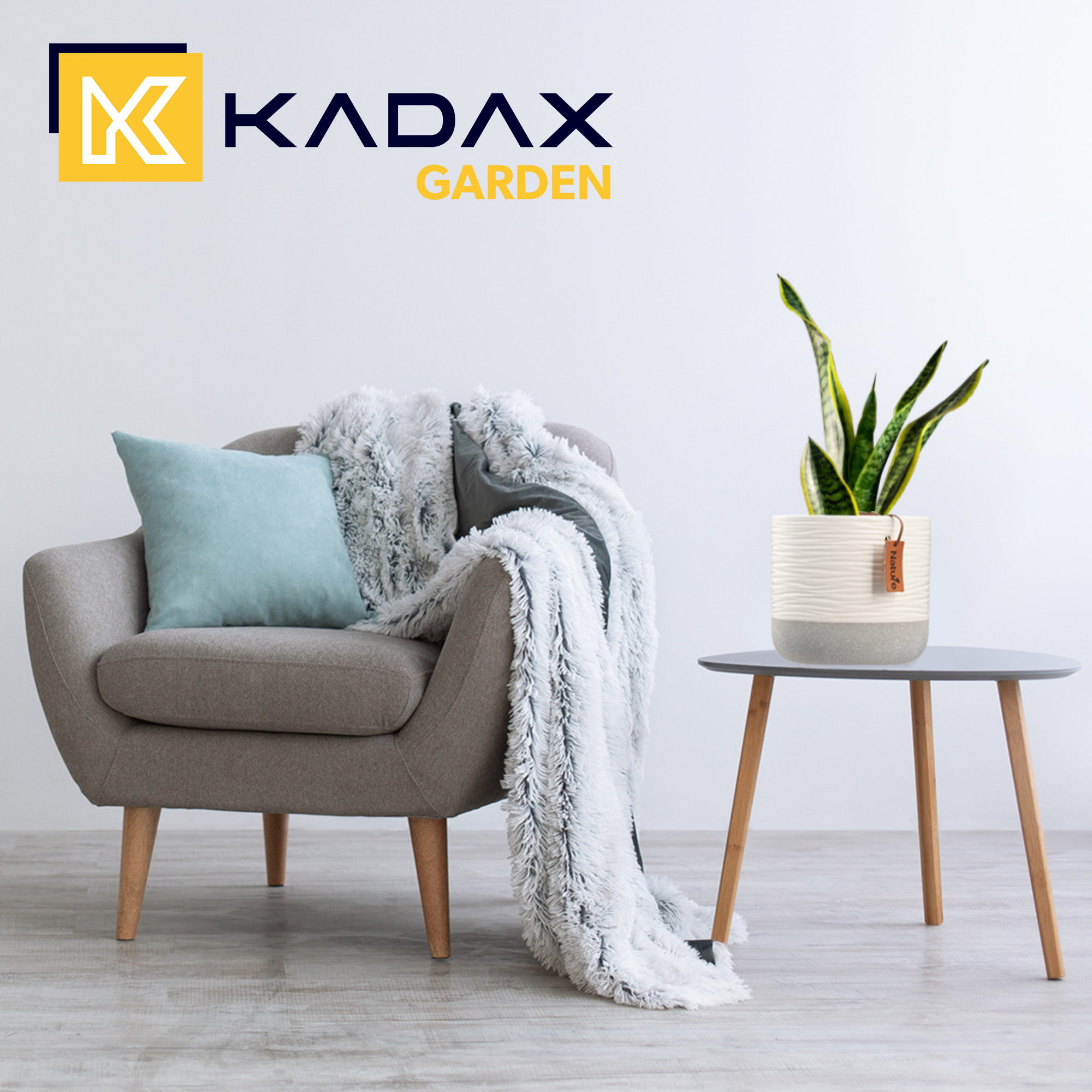 Osłonka ceramiczna Pokka 14 x 15 cm, biała