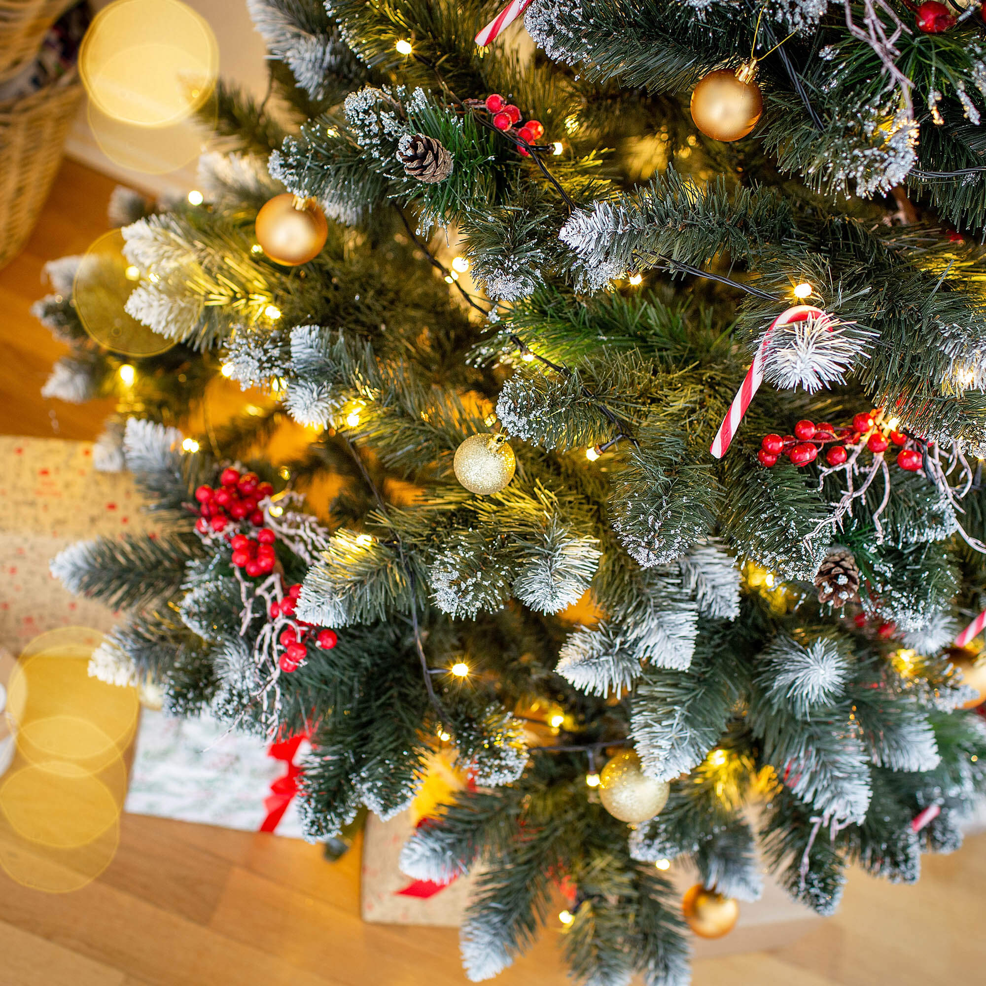 Choinka sztuczna sosna diamentowa Este 180 cm