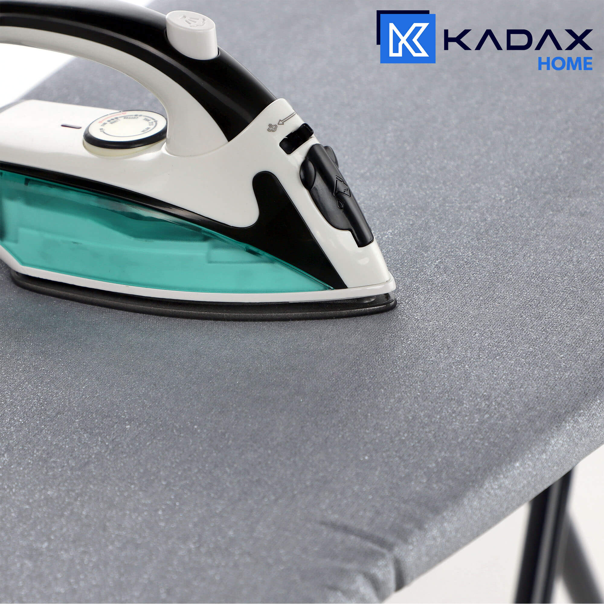 Pokrowiec na deskę metalizowany Bagn 126 x 45 cm