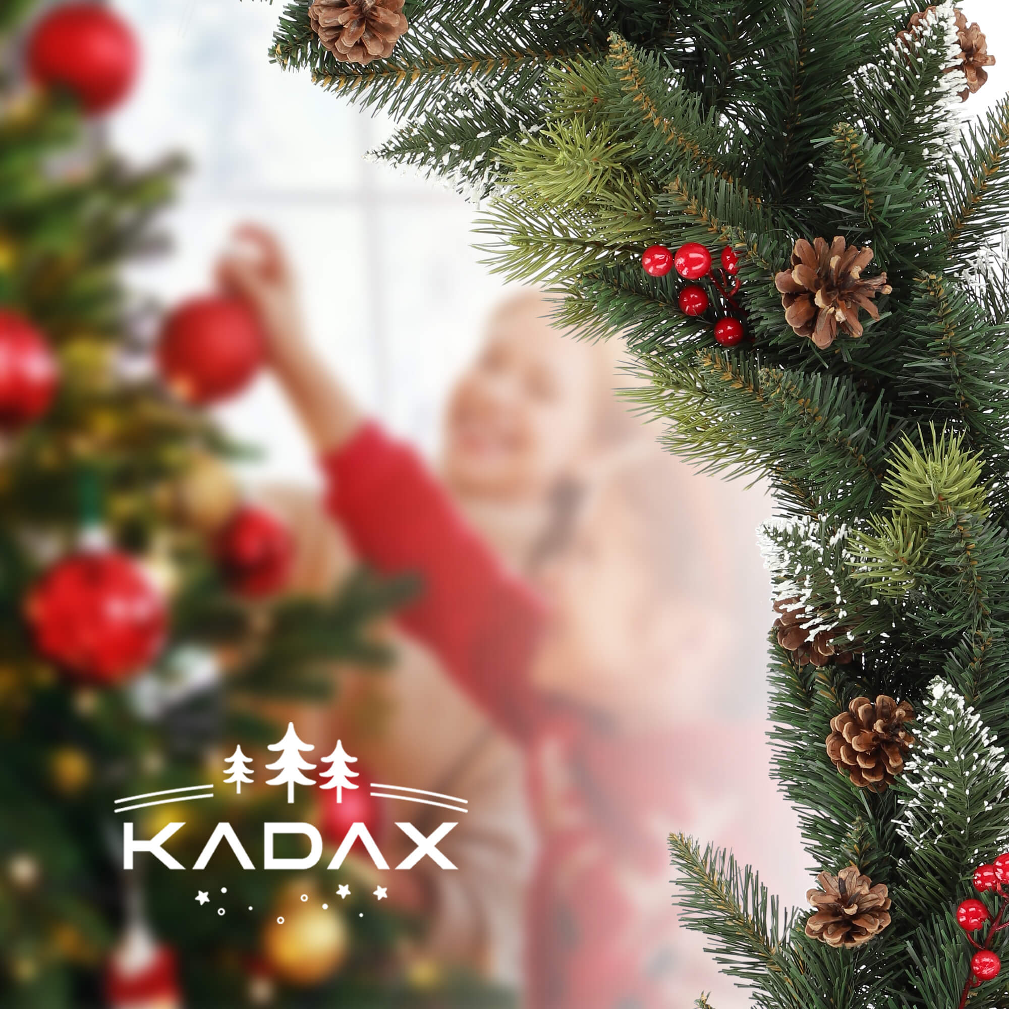 Girlanda świąteczna z szyszkami 115cm zielona