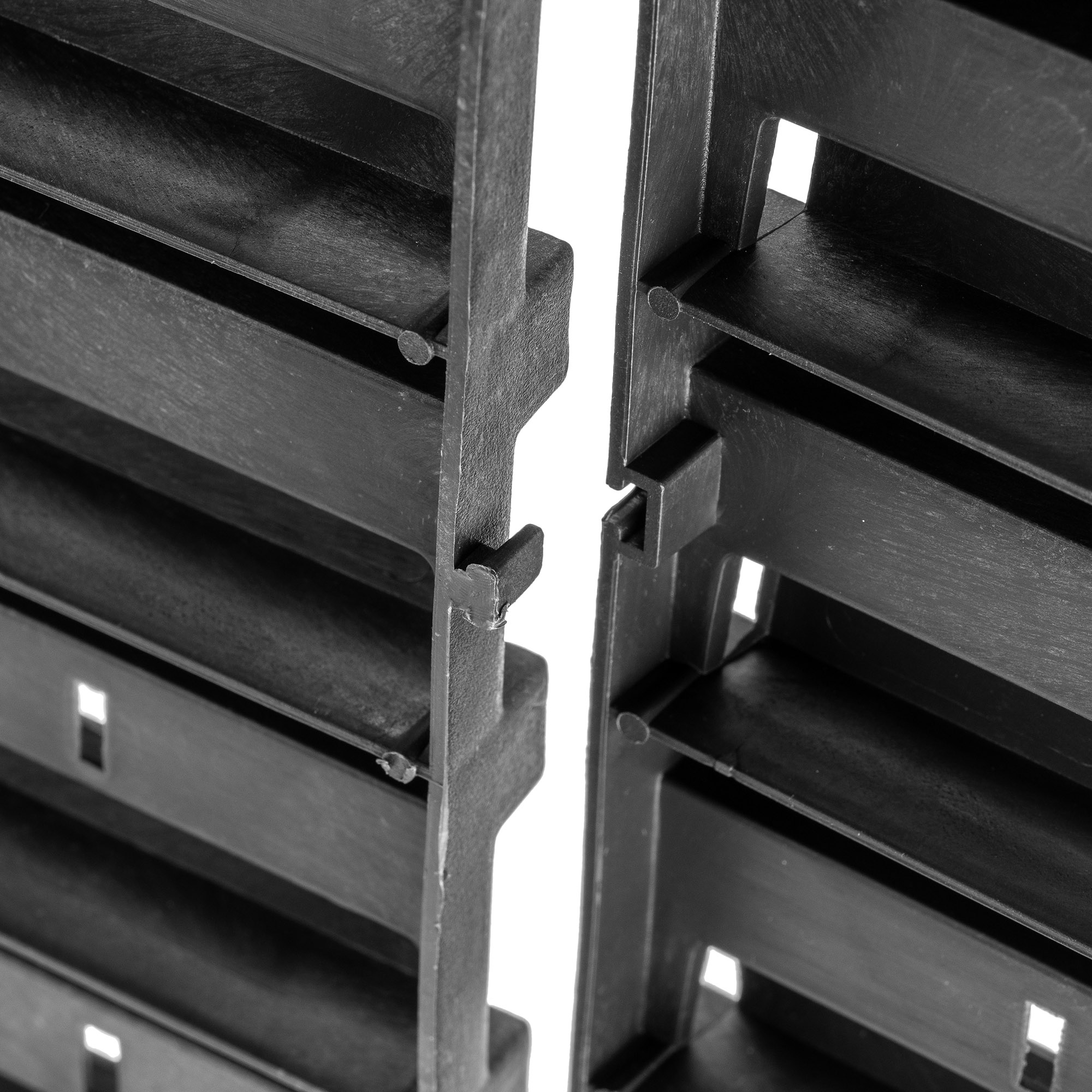 Tablica warsztatowa Lokke 140 elementów 232 x 78 cm, czarno-czerwona