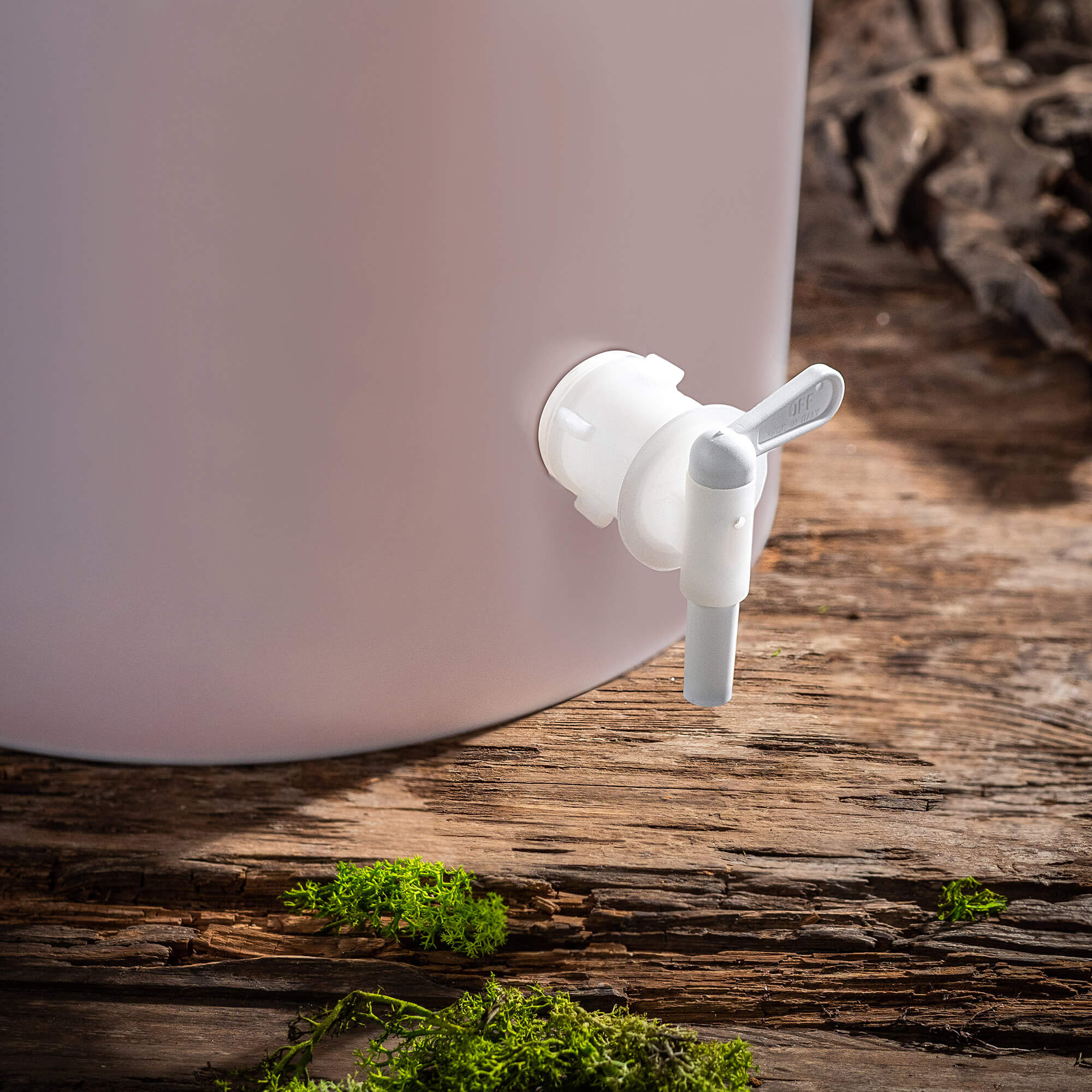 Pojemnik fermentacyjny Acerra z pokrywą i uchwytem 20L biały + kran