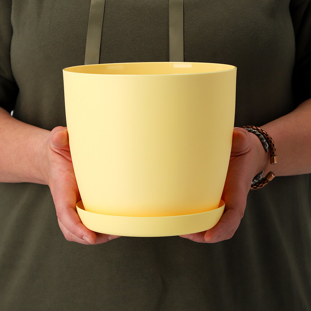 Doniczka Agen z podstawką 25 cm, żółta mat