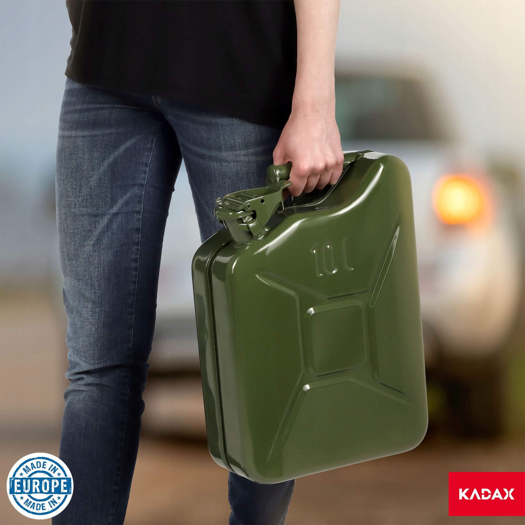 Kanister na paliwo stalowy 10L + lejek 25 cm, zielony