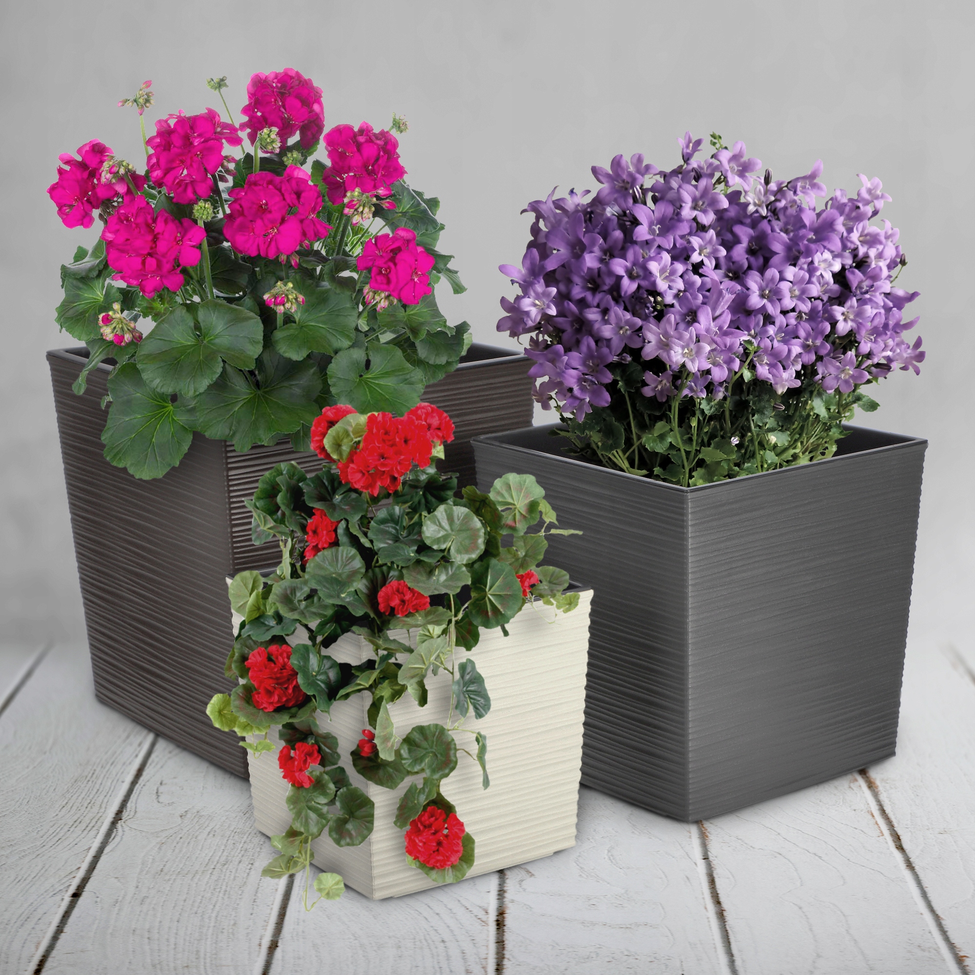 Donica na kwiaty Tres z wkładem dłuto 25 cm, kremowa