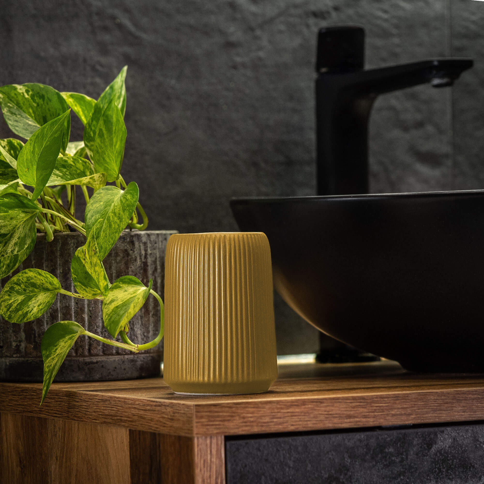 Kubek łazienkowy Mataro żółty