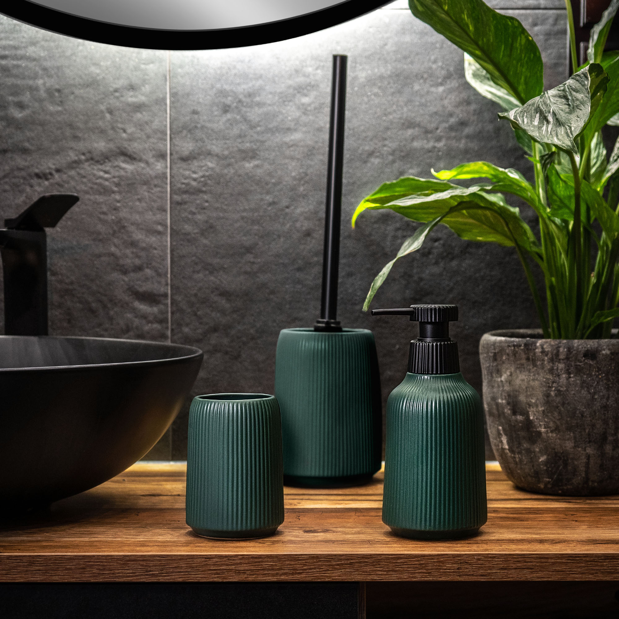 Zestaw łazienkowy Mataro szczotka do WC + dozownik na mydło, zielony