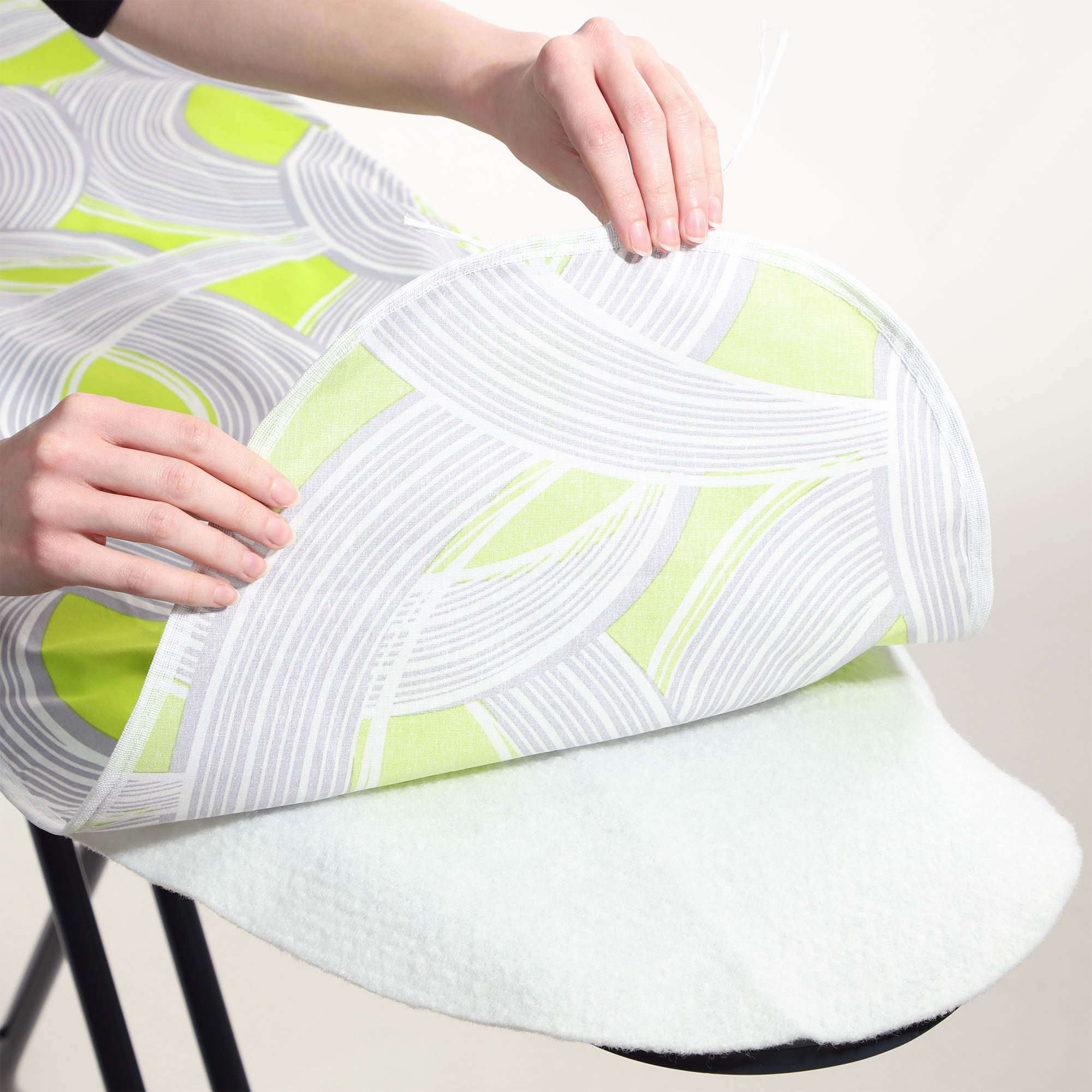 Pokrowiec na deskę do prasowania Loxton 110x30 cm