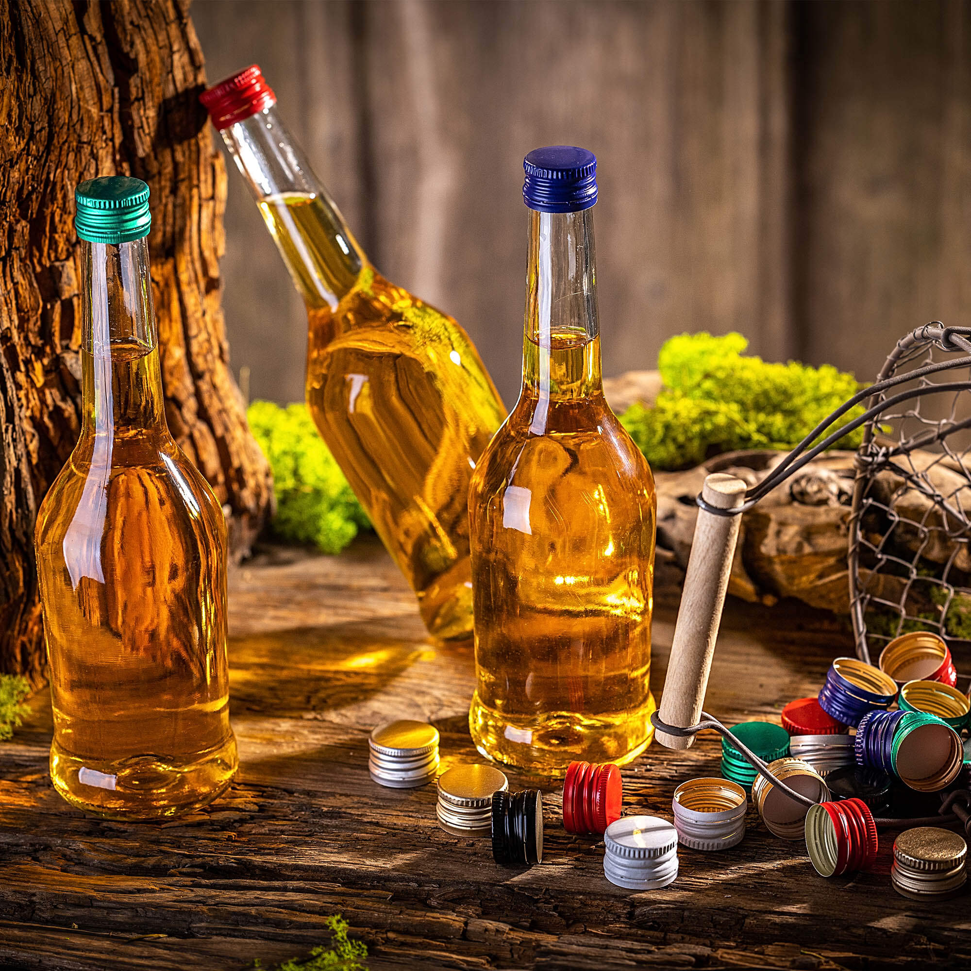 Szklana butelka na nalewkę Loiret 500ml z zieloną zakrętką 50 szt.