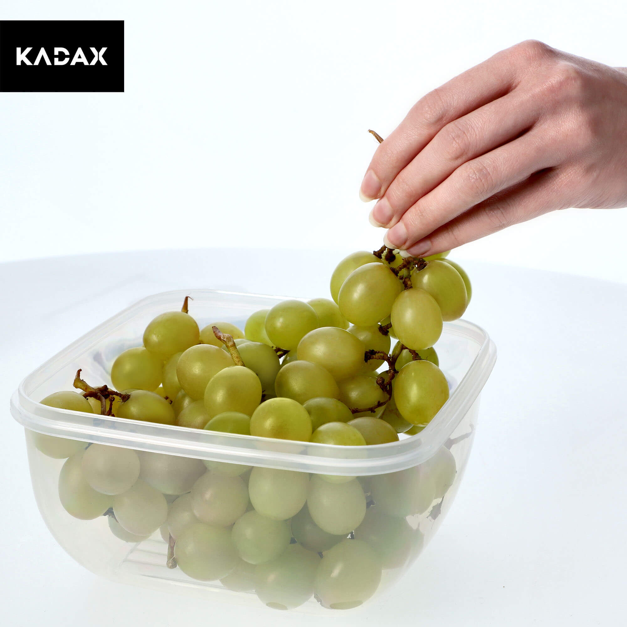 Pojemnik na żywność z pokrywką kwadratowy 1.5L