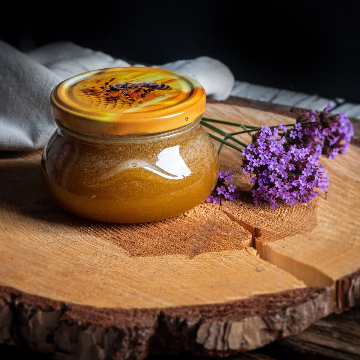 Słoiki na przetwory Raja 300ml 50szt 82mm + wieczka "Serca"