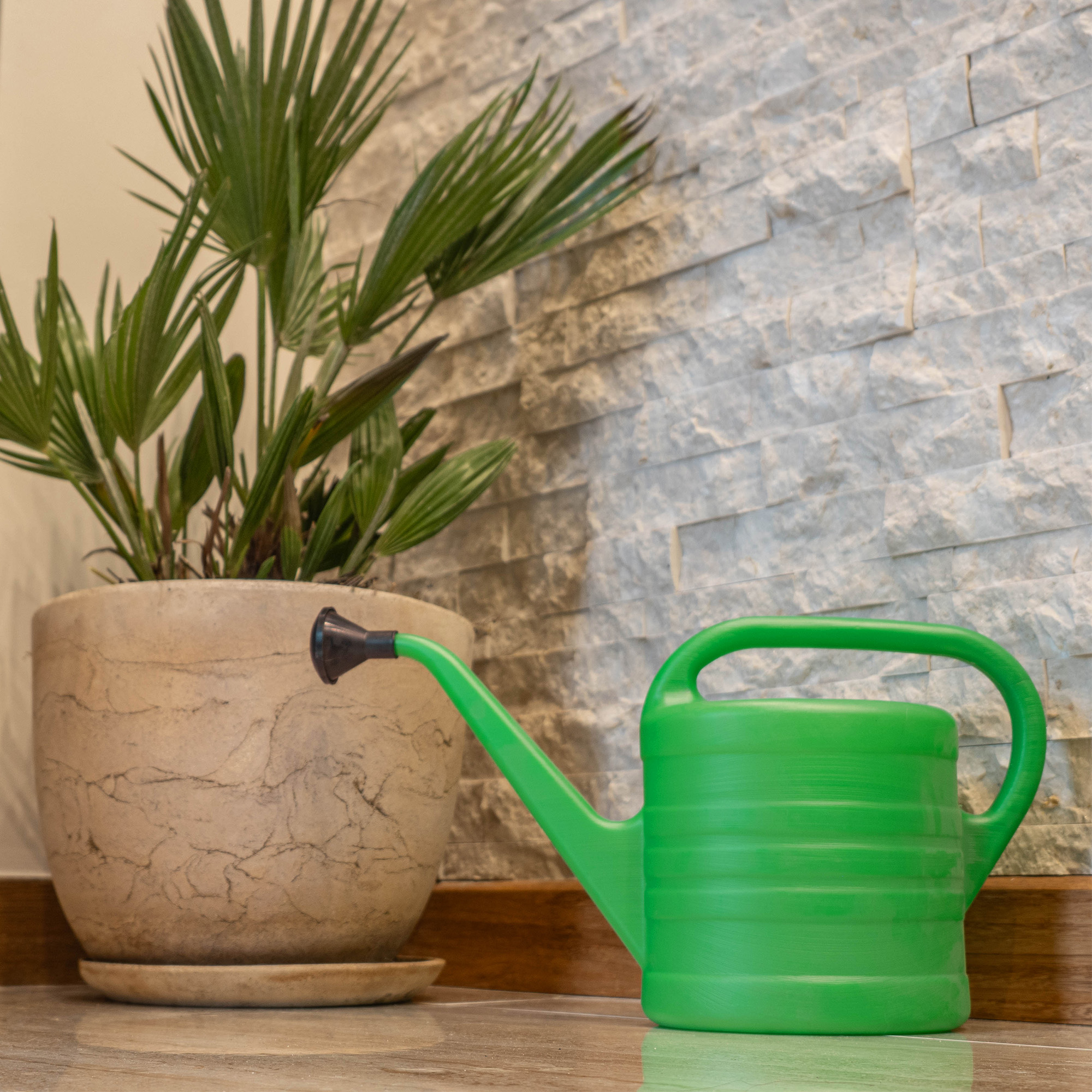 Konewka ogrodowa Osby do podlewania 2,5L, zielony