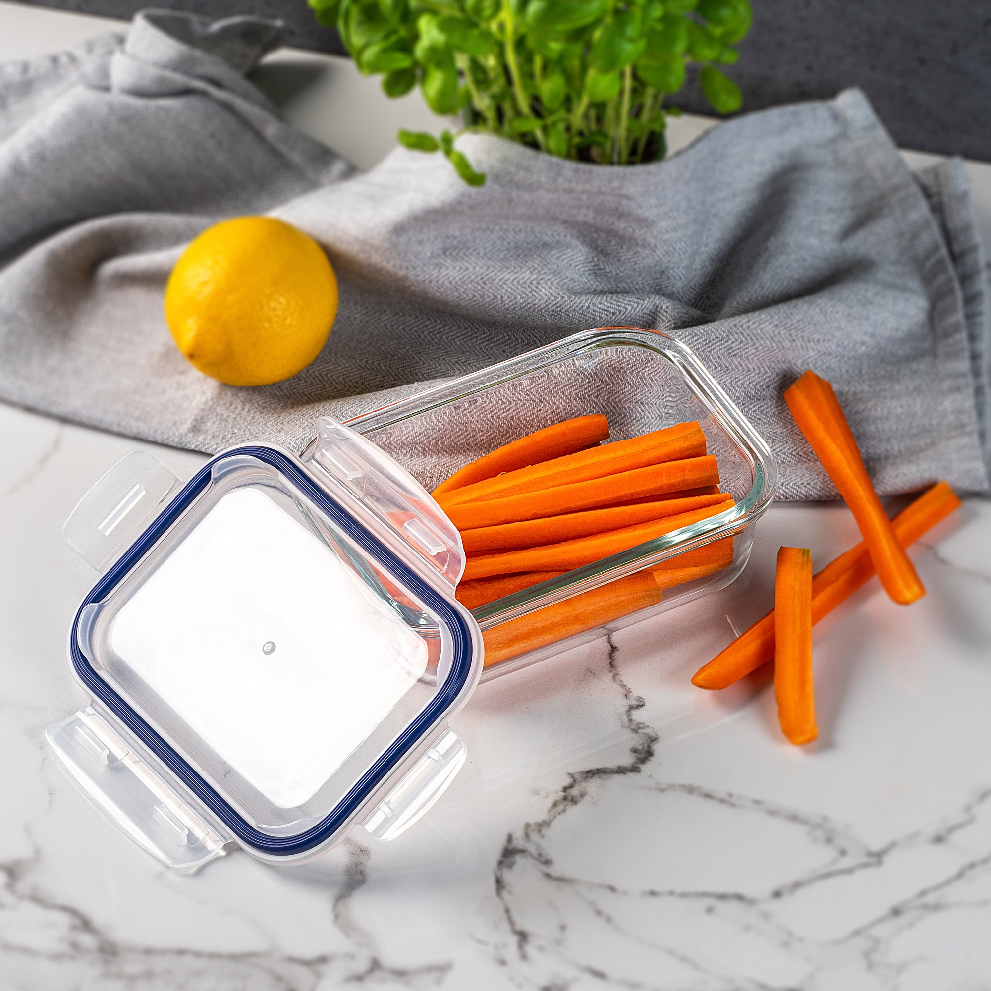 Szklany pojemnik na żywność Athie 640ml prostokątny