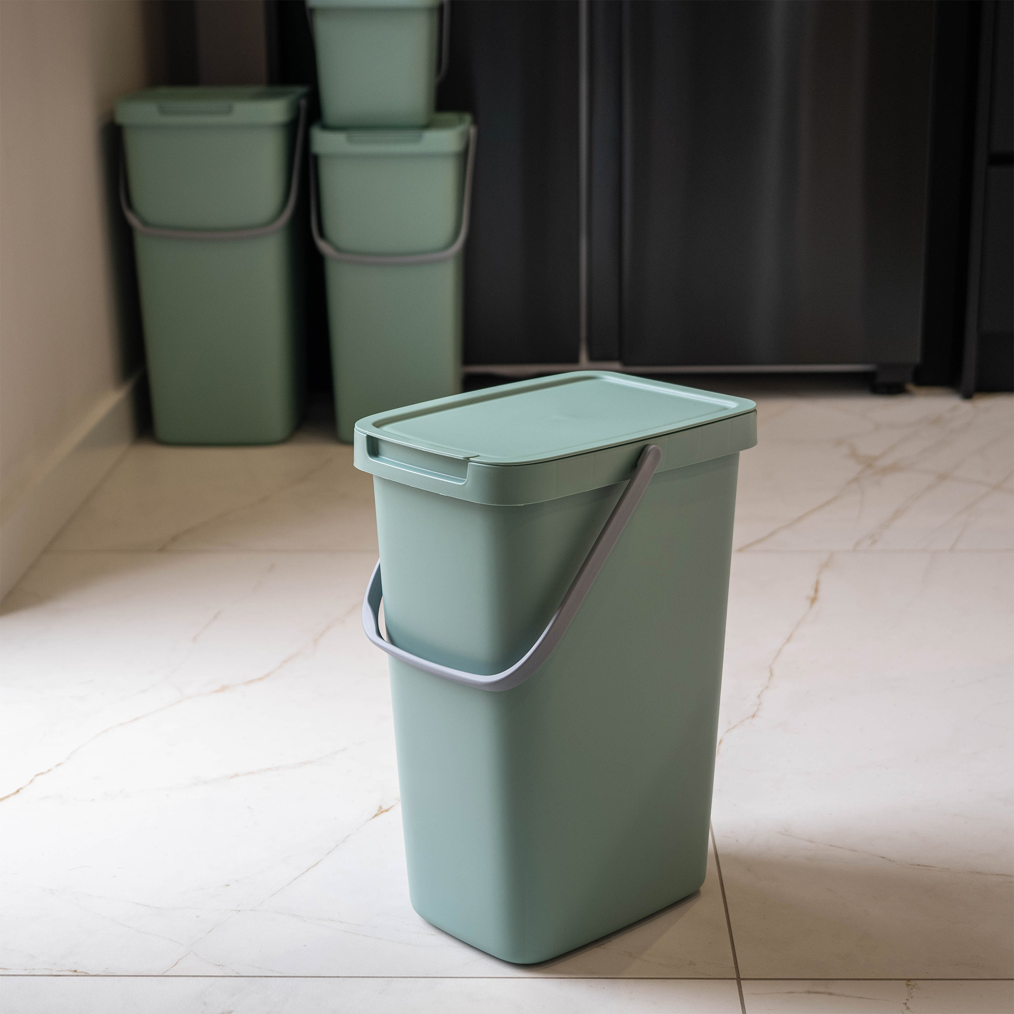 Kosz na śmieci Salans jasny zielony 12L