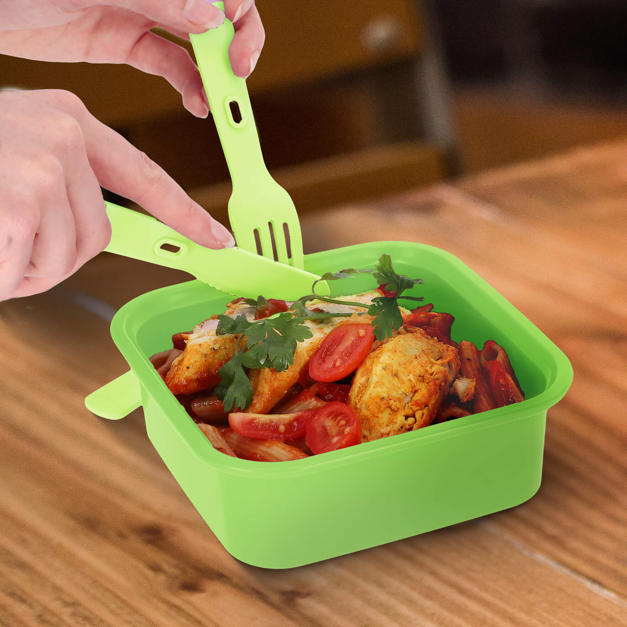 Pojemnik kwadratowy 0,9L Curver To Go Lunch, zielony