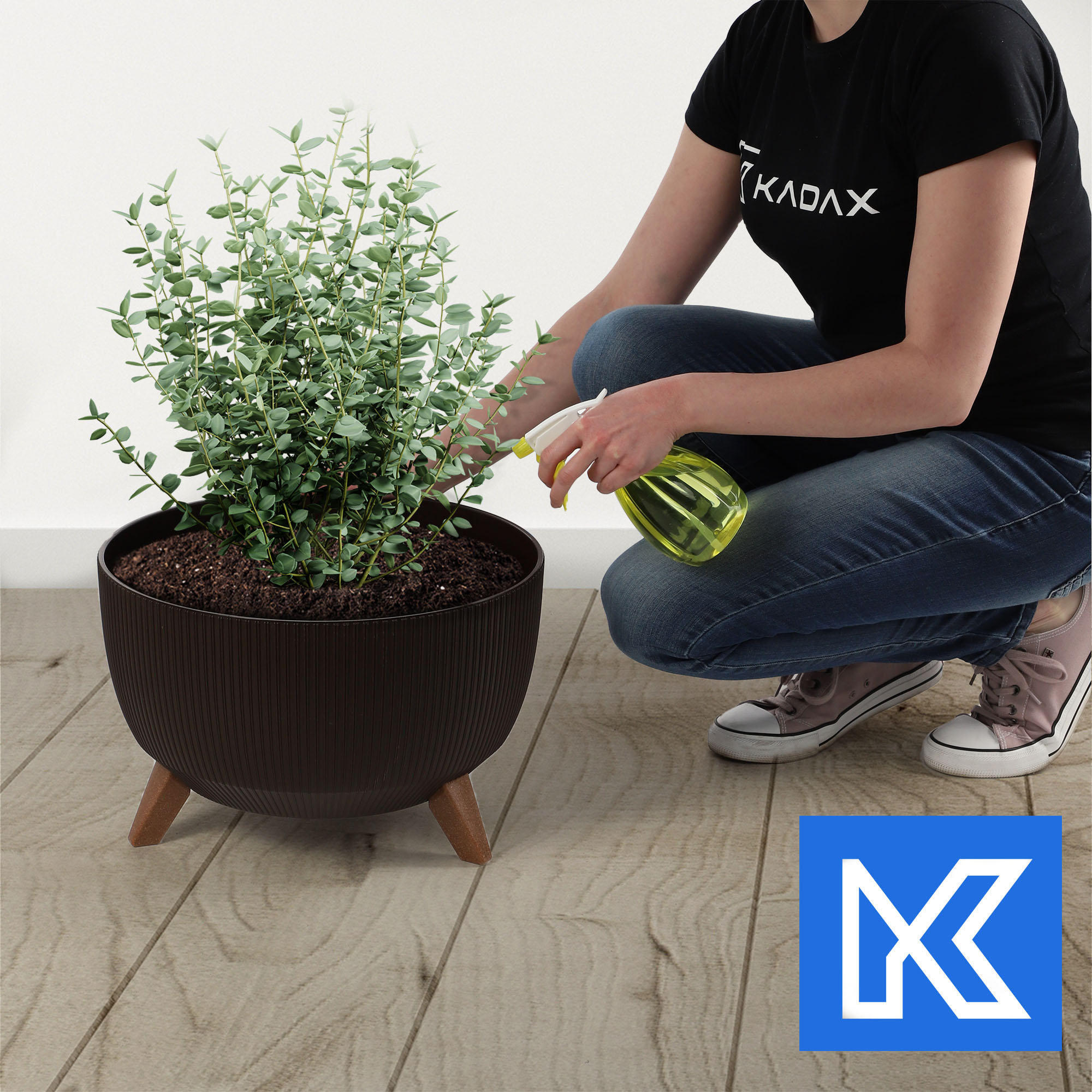 Misa na kwiaty z nóżkami Milis 40 cm, mokka