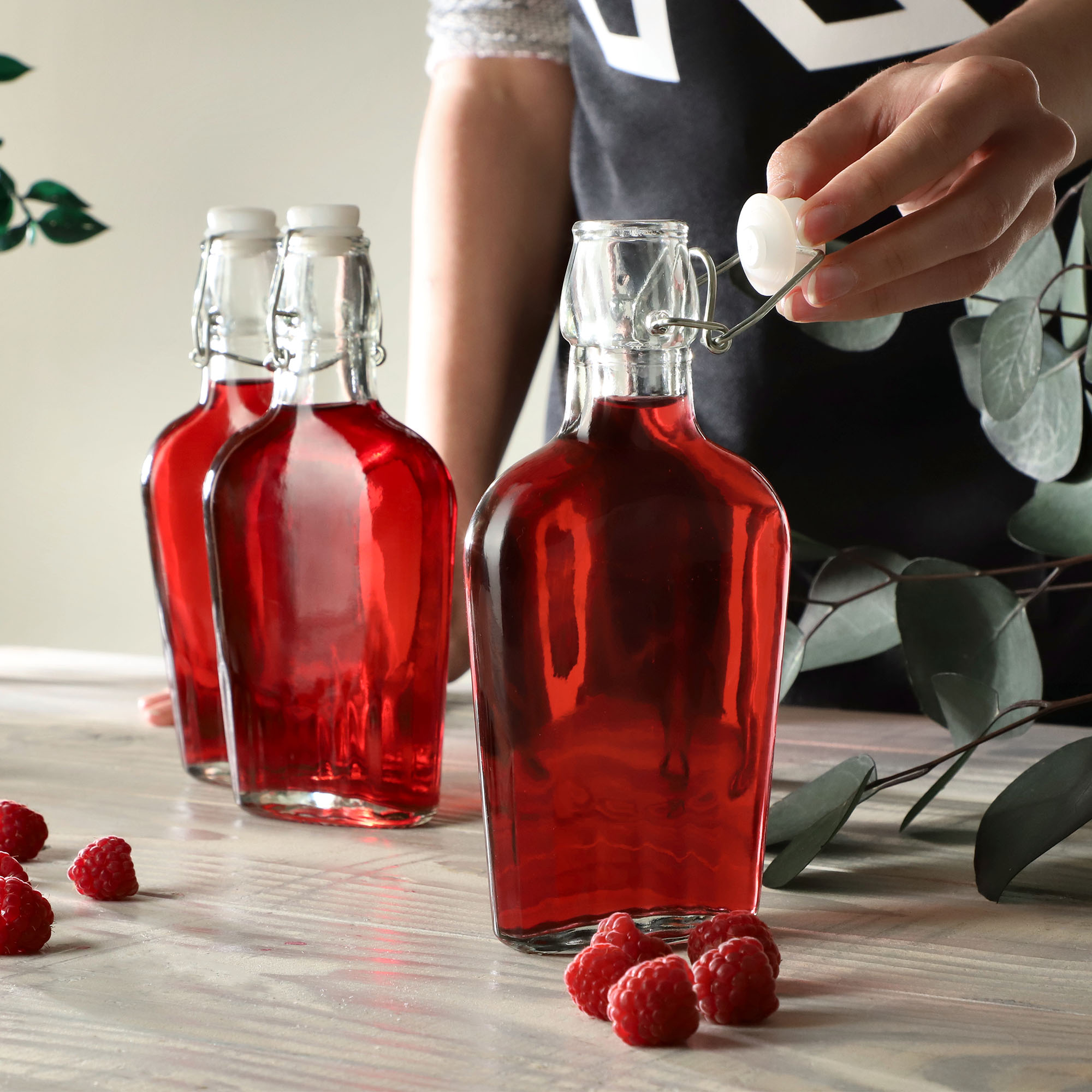 Butelka płaska z korkiem mechanicznym Preci 250 ml 6 szt.