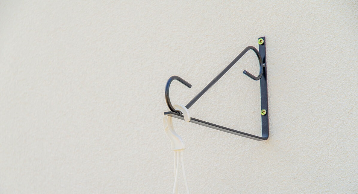 Uchwyt ścienny na doniczki 31 x 20 cm, czarny