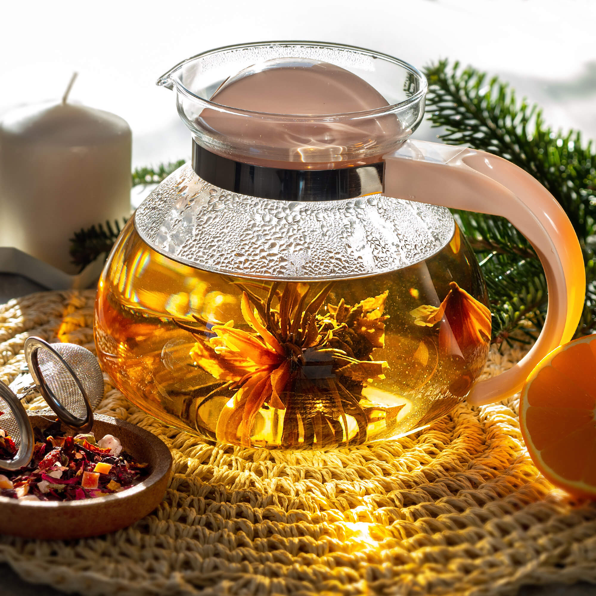 Dzbanek do herbaty z pokrywką 1,9L różowy