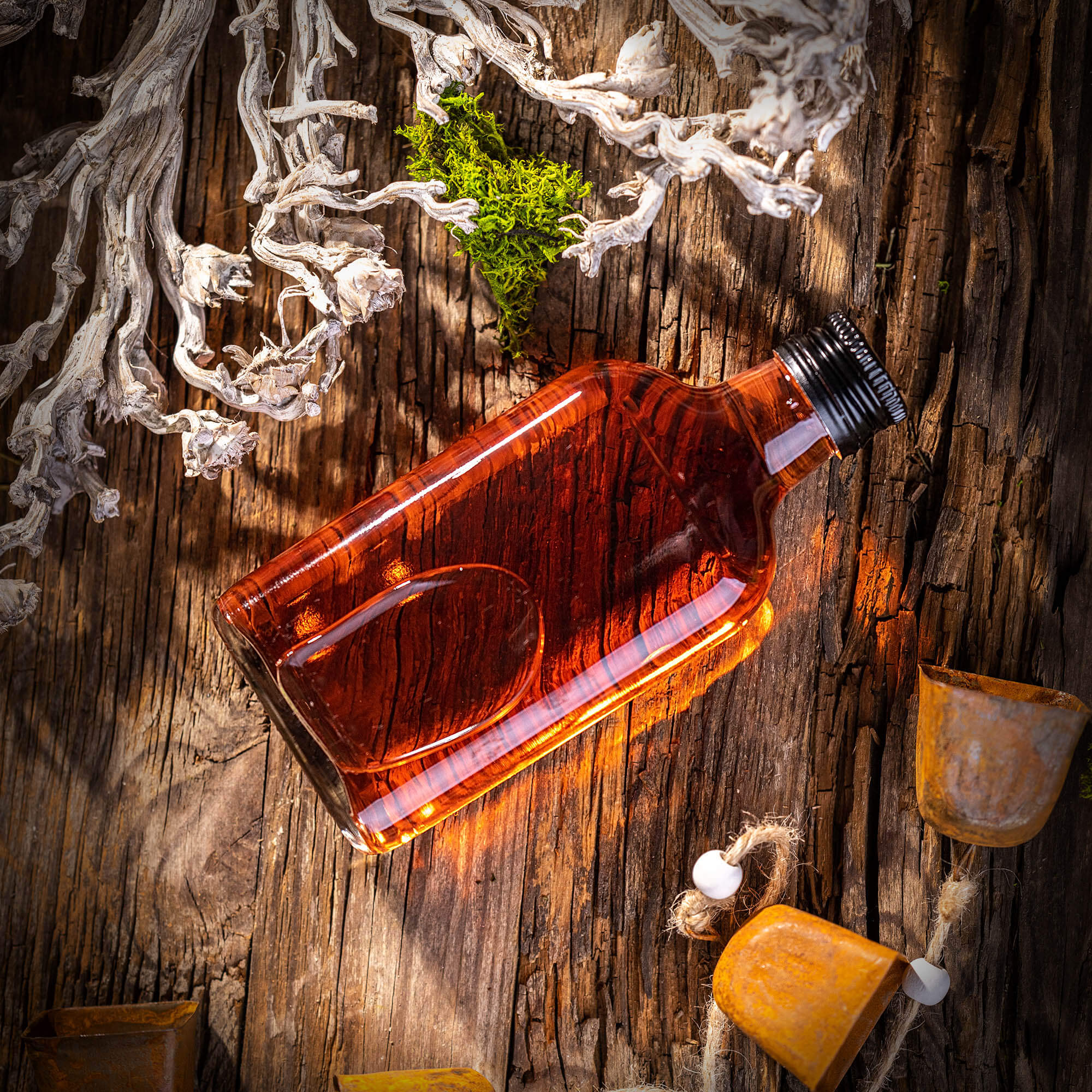 Butelka piersiówka Viane 200ml z czarną zakrętką 1 szt.