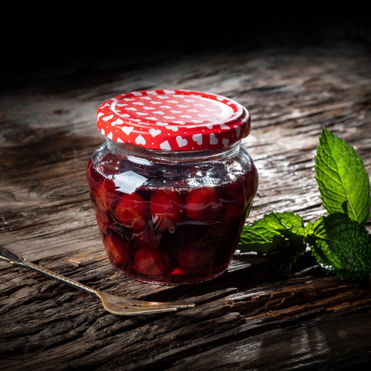 Słoiki Kemi 200ml 50szt 66mm + wieczka "Czerwony Groszek"