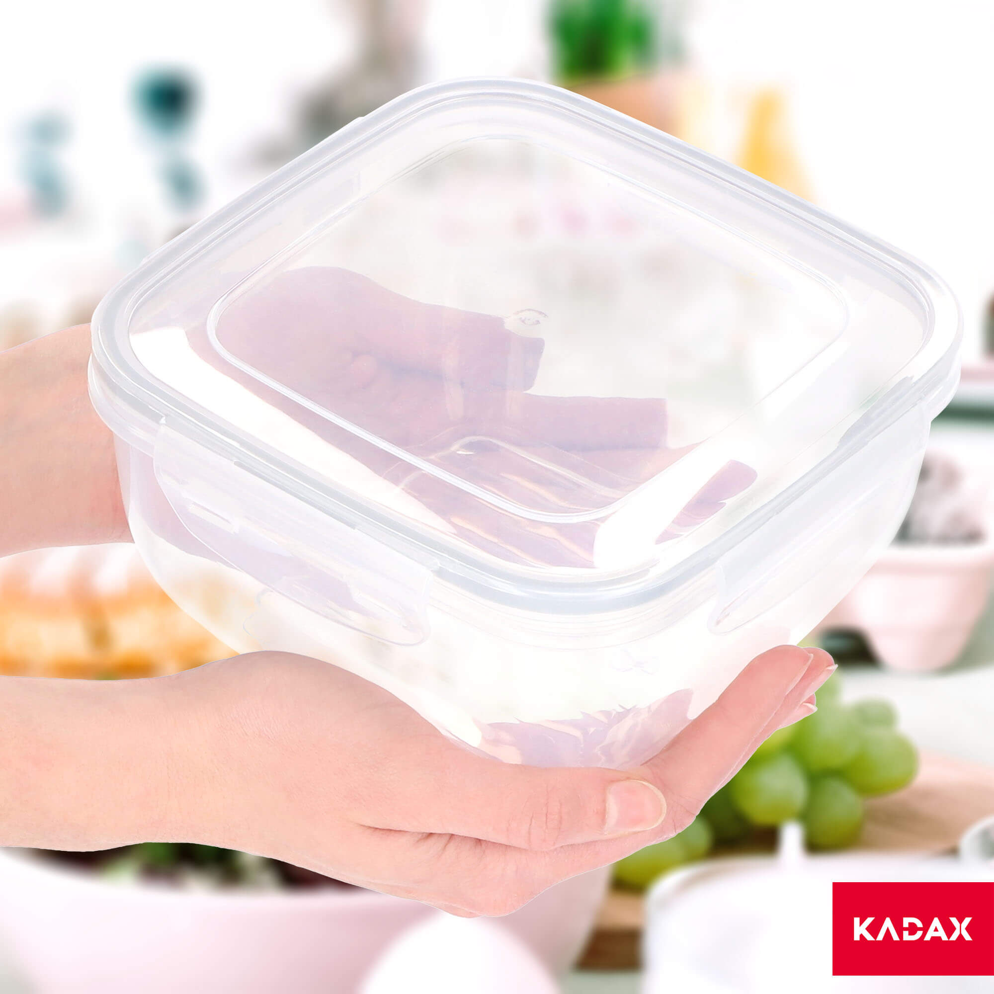 Pojemnik na żywność z pokrywką kwadratowy 1.5L