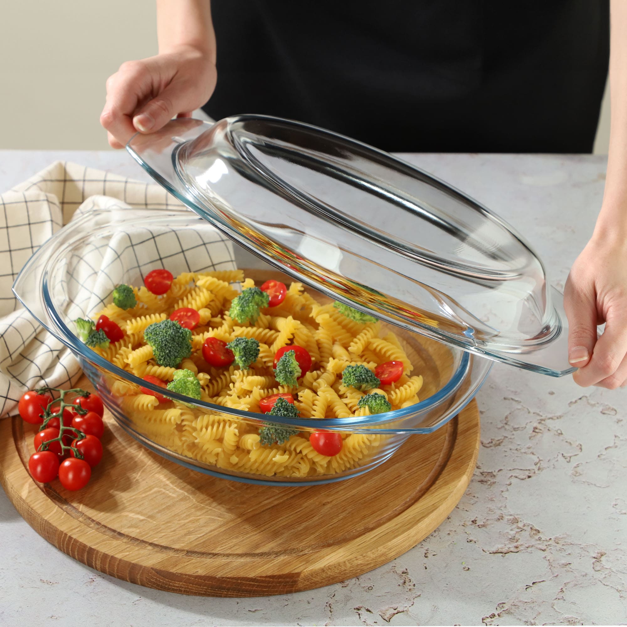 Naczynie żaroodporne Adai owalne 4,4L