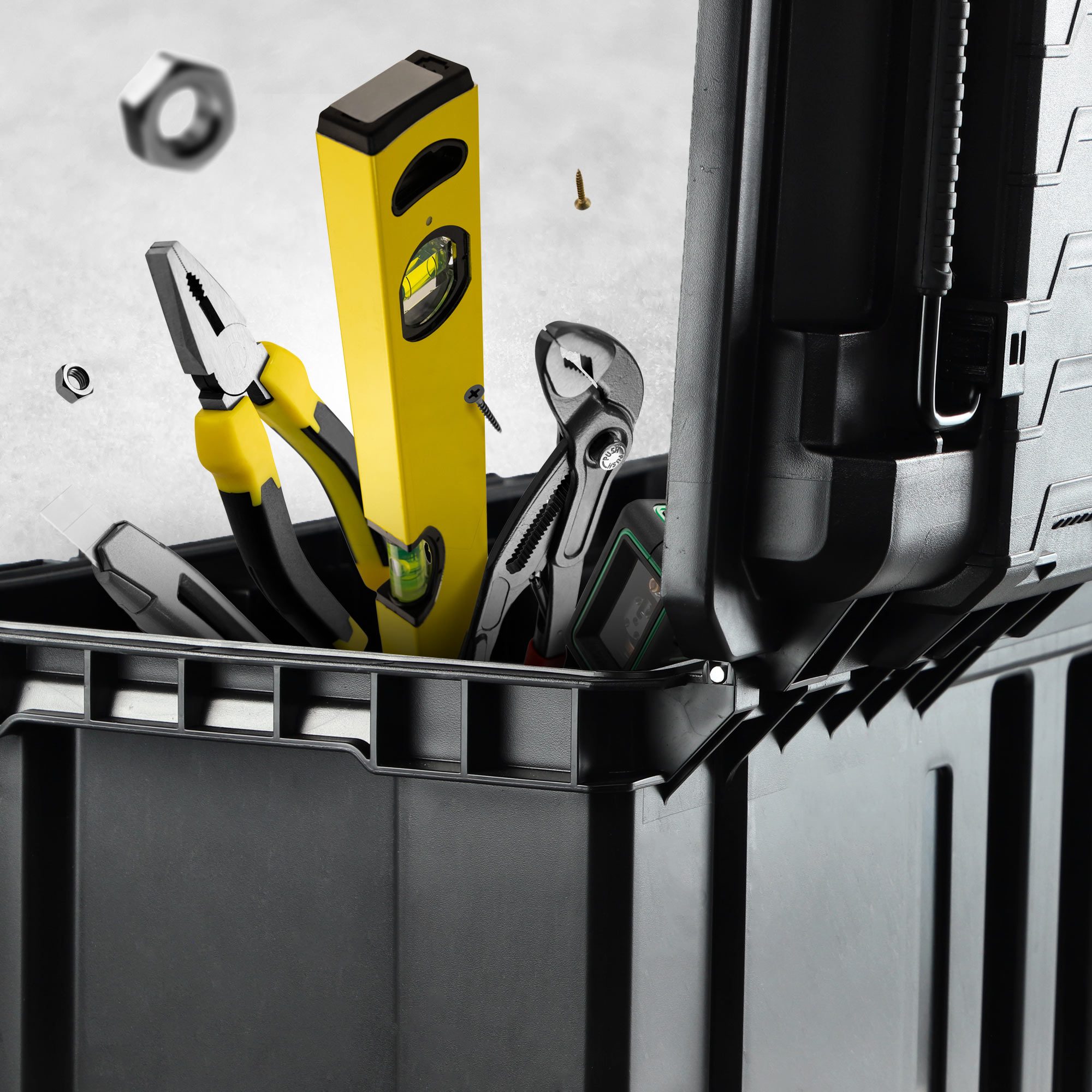 Skrzynka narzędziowa na kółkach Keter Gear czarna