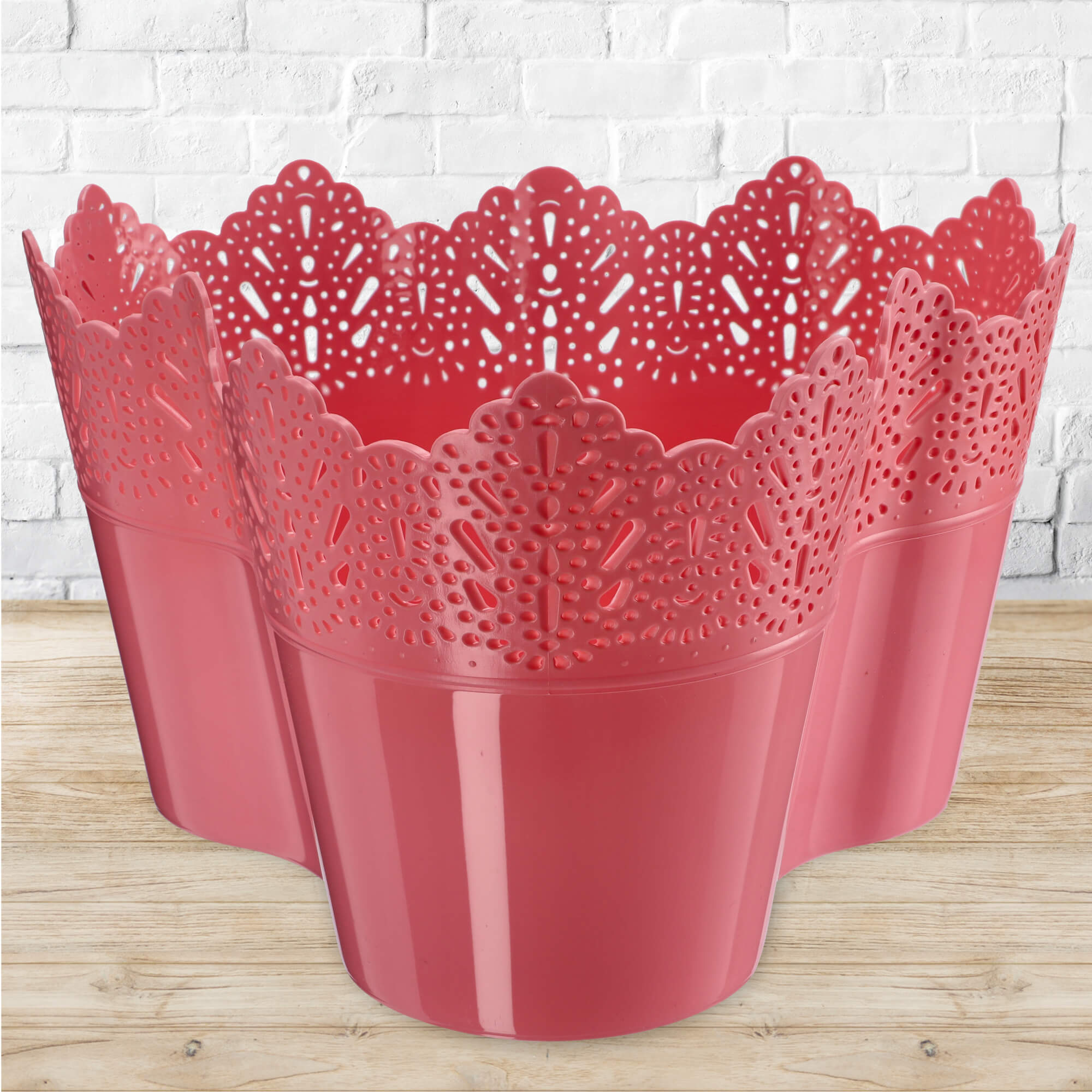 Doniczka Calade na kwiaty z koronką potrójna 15 x 24 cm, koralowa