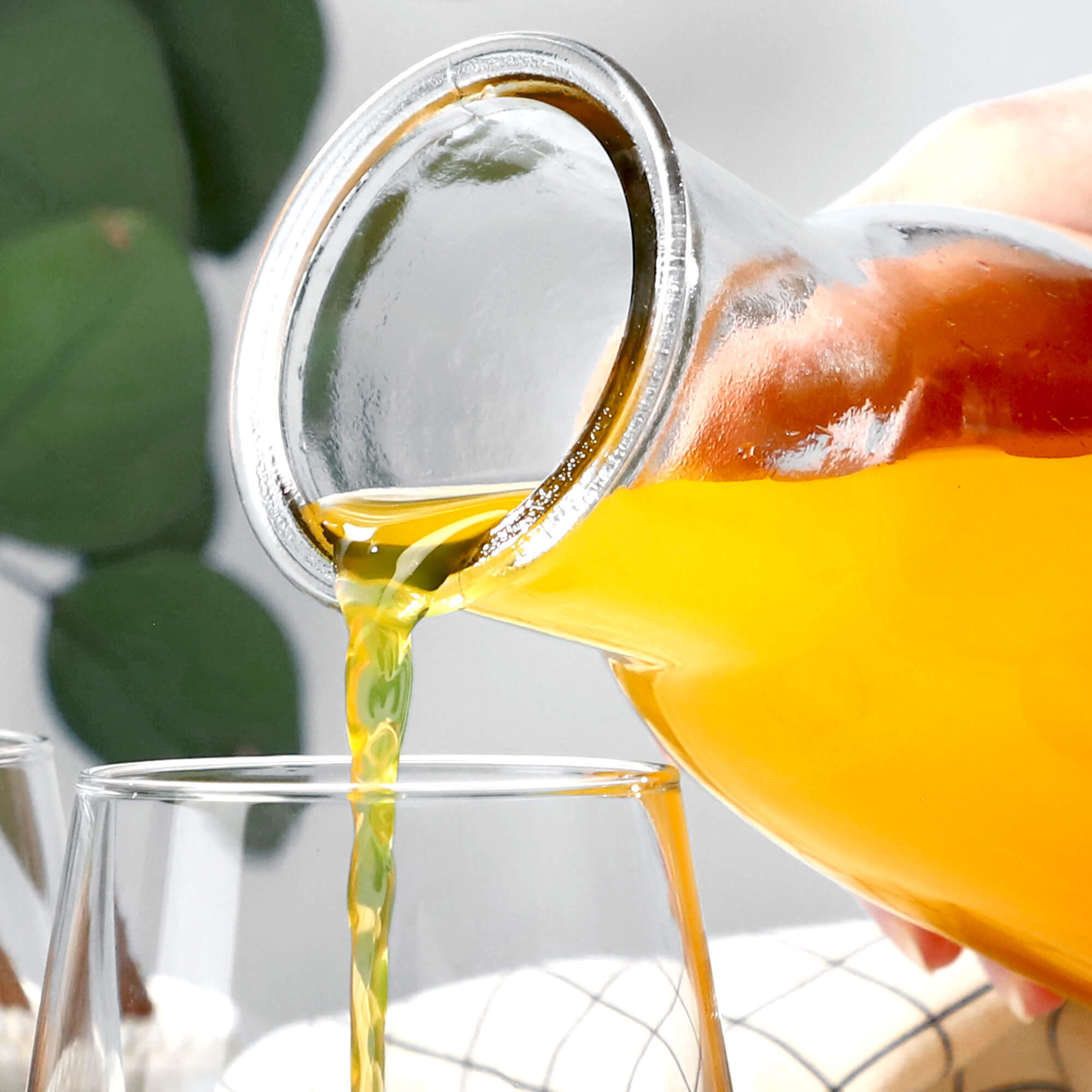 Szklana karafka Atessa 1L