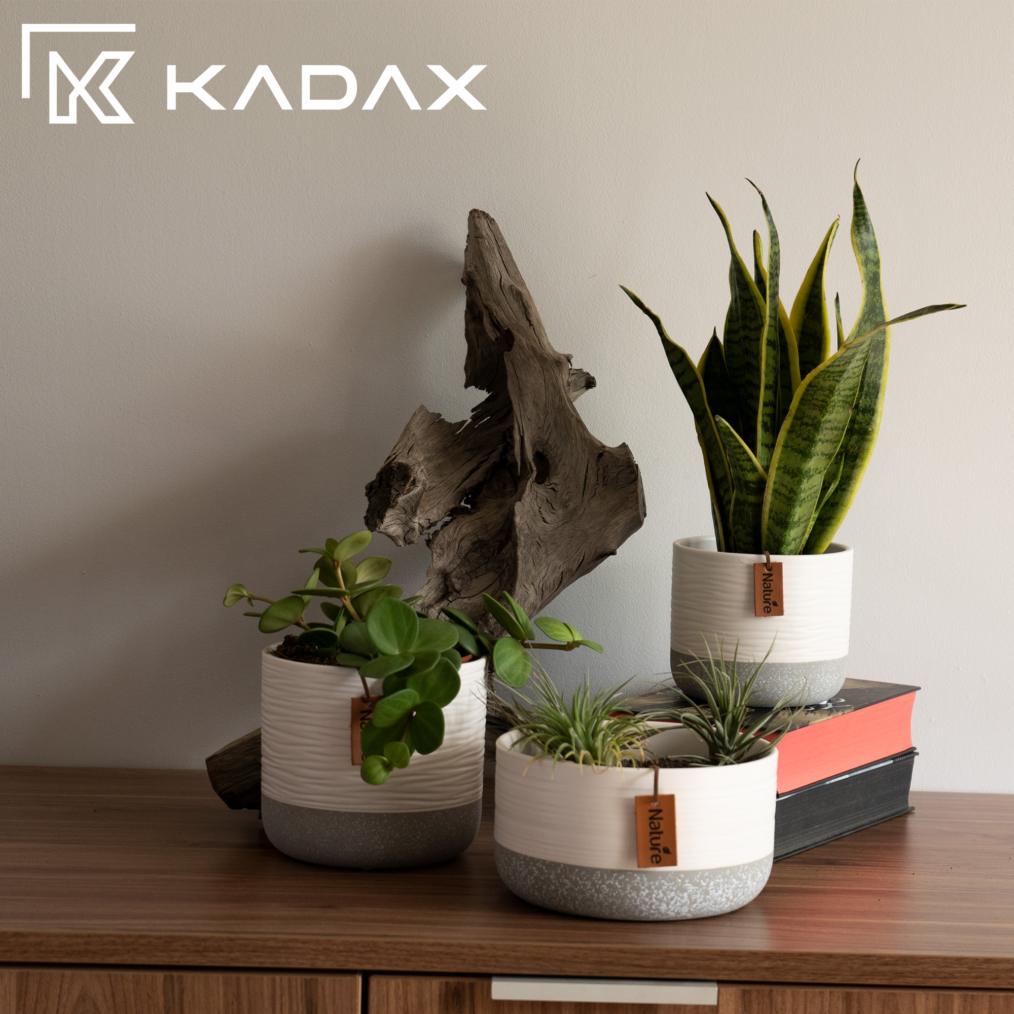 Osłonka ceramiczna Pokka 14 x 15 cm, biała