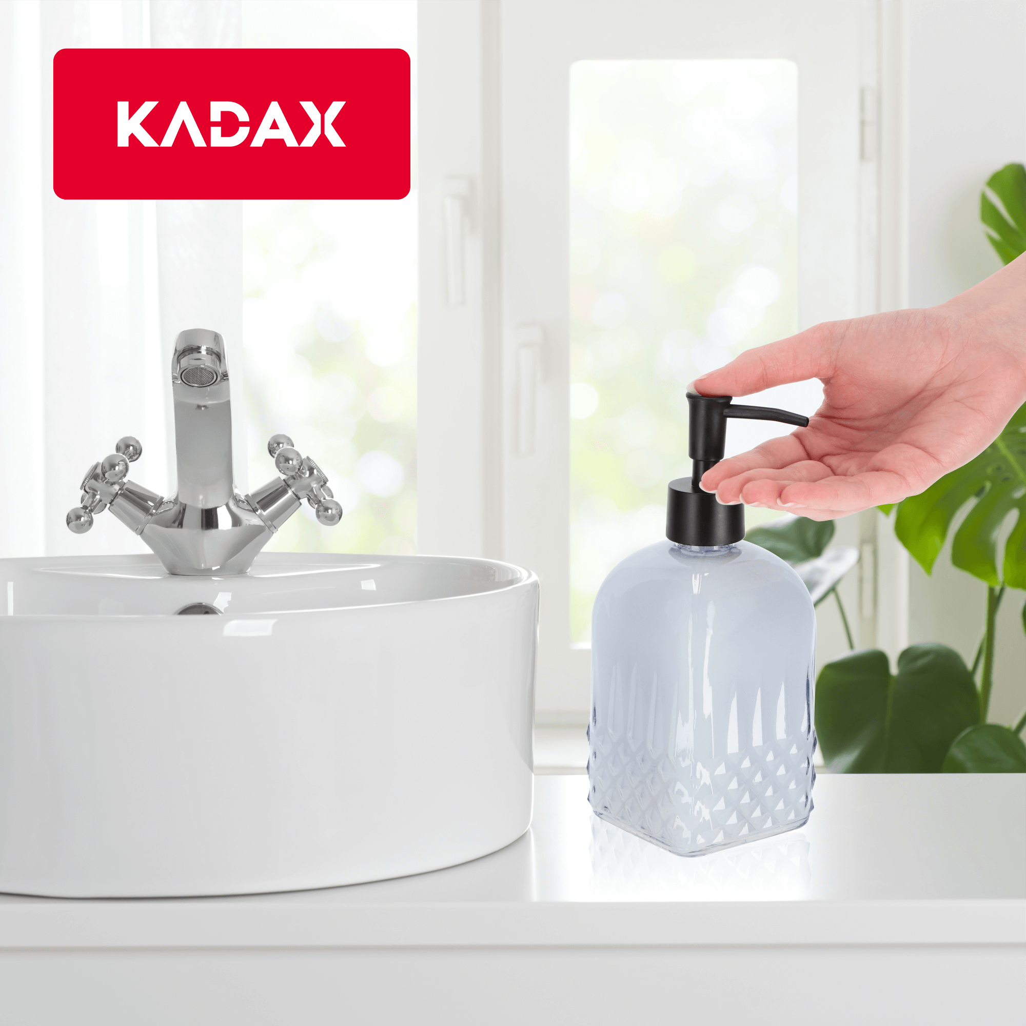 Dozownik na mydło w płynie 450 ml, przezroczysty