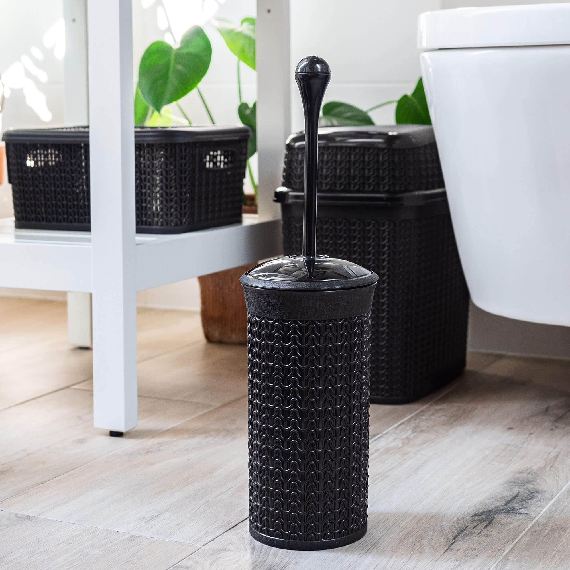 Szczotka do WC z pojemnikiem Linxe, 40 cm, czarna