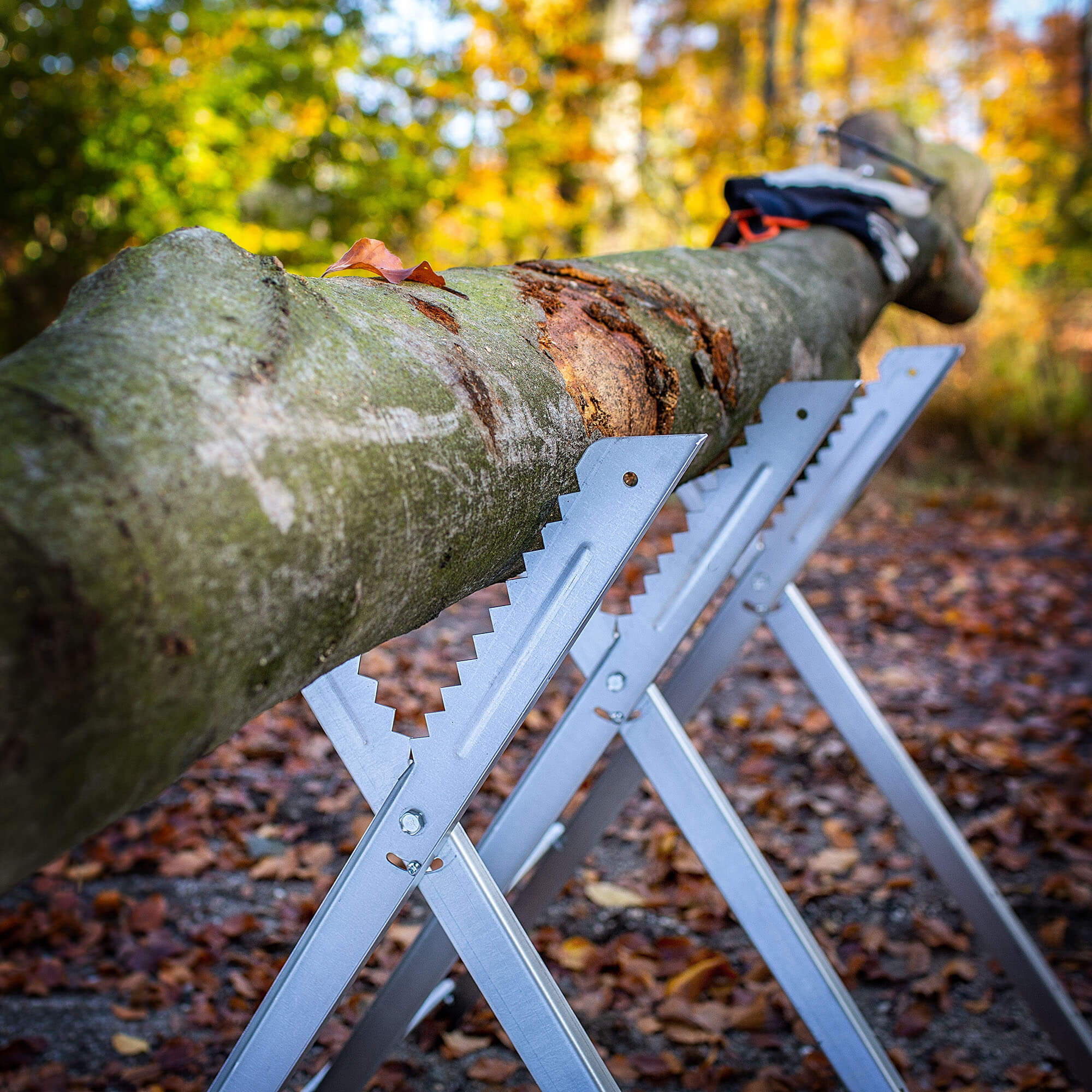Składany stojak do cięcia drewna Fyresdal 82 x 78 cm stalowy
