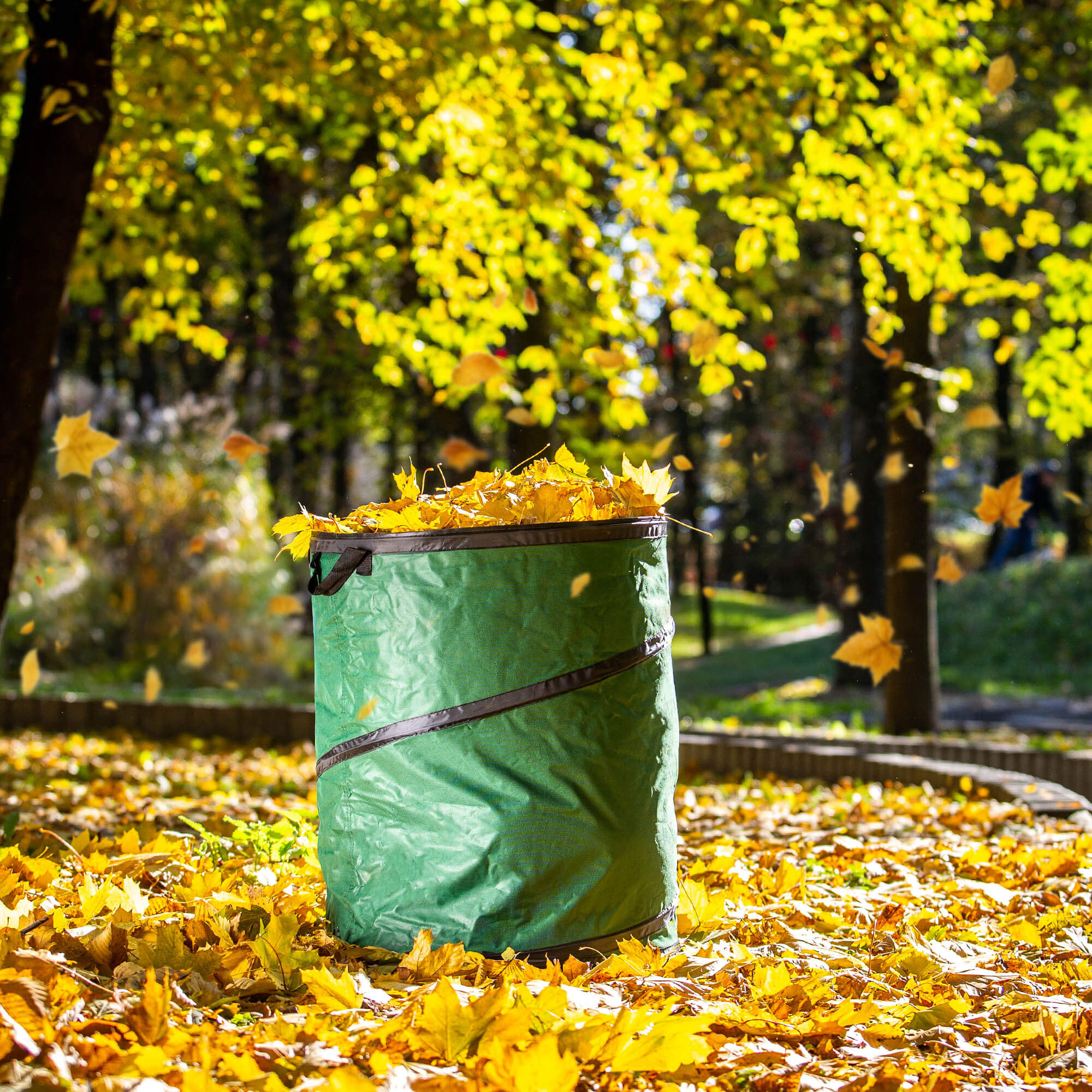 Składany kosz ogrodowy Vermenton 175L zielony