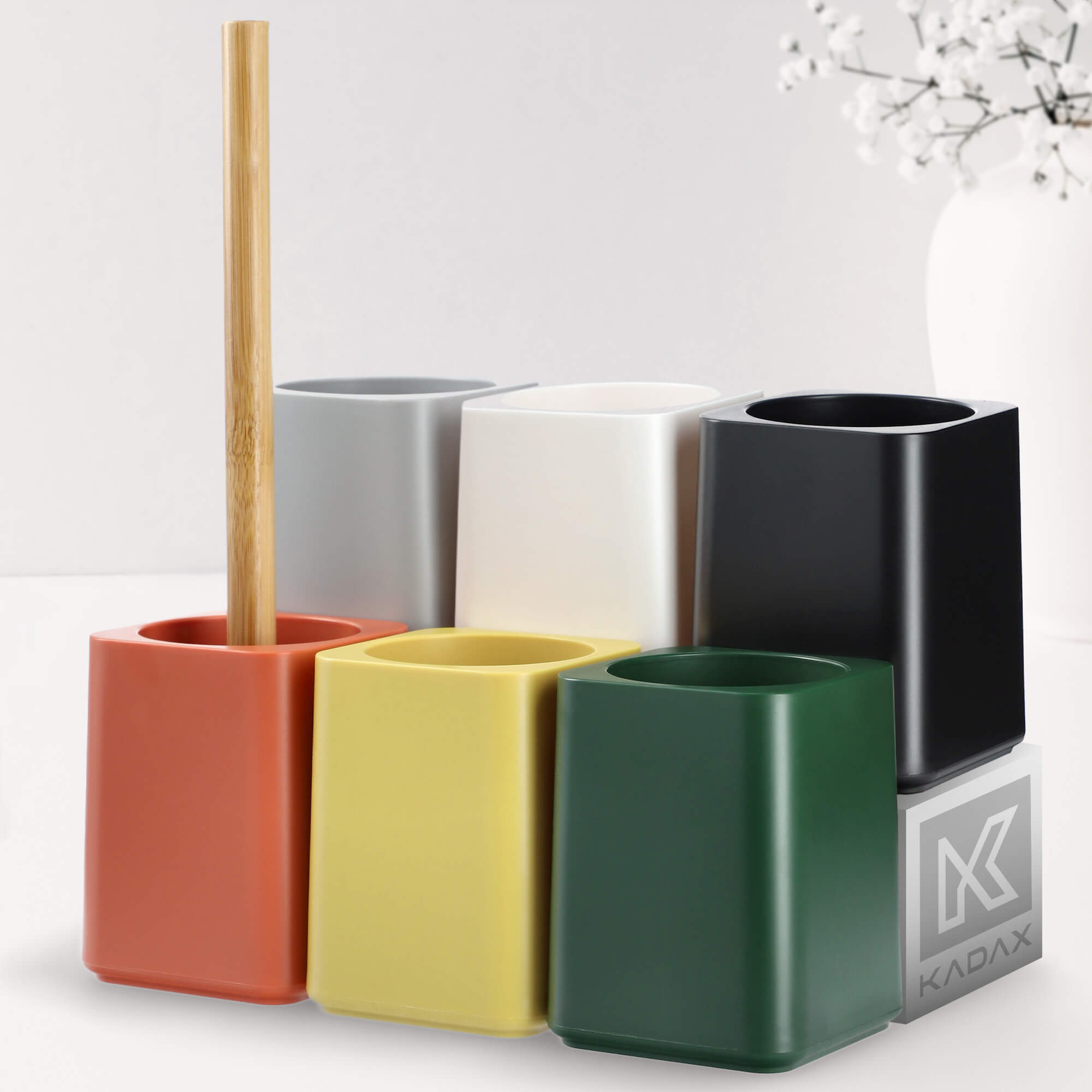 Bambusowa szczotka WC Carrara, czarna