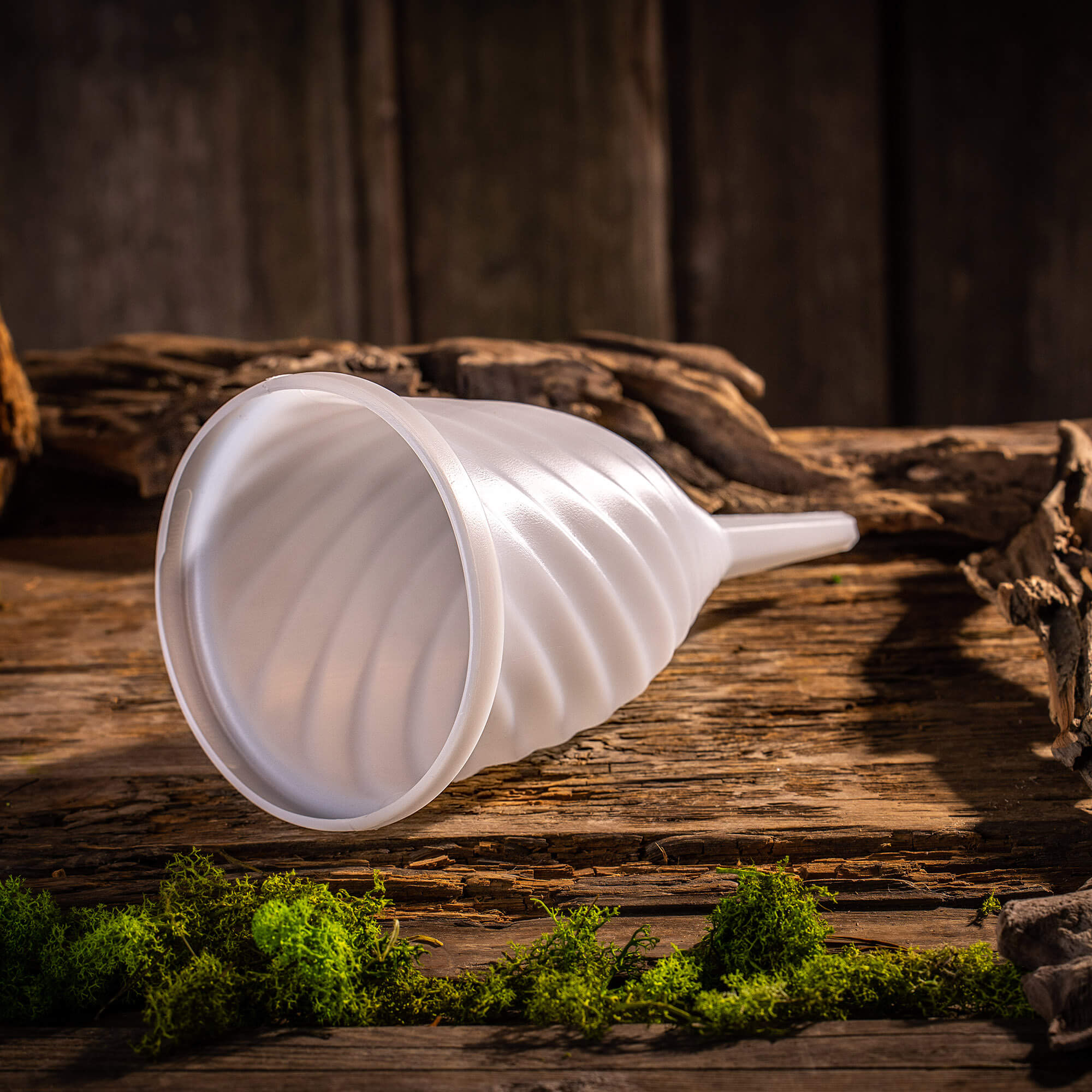 Lejek spiralny do filtracji Vinay 15.5 x 29 cm biały