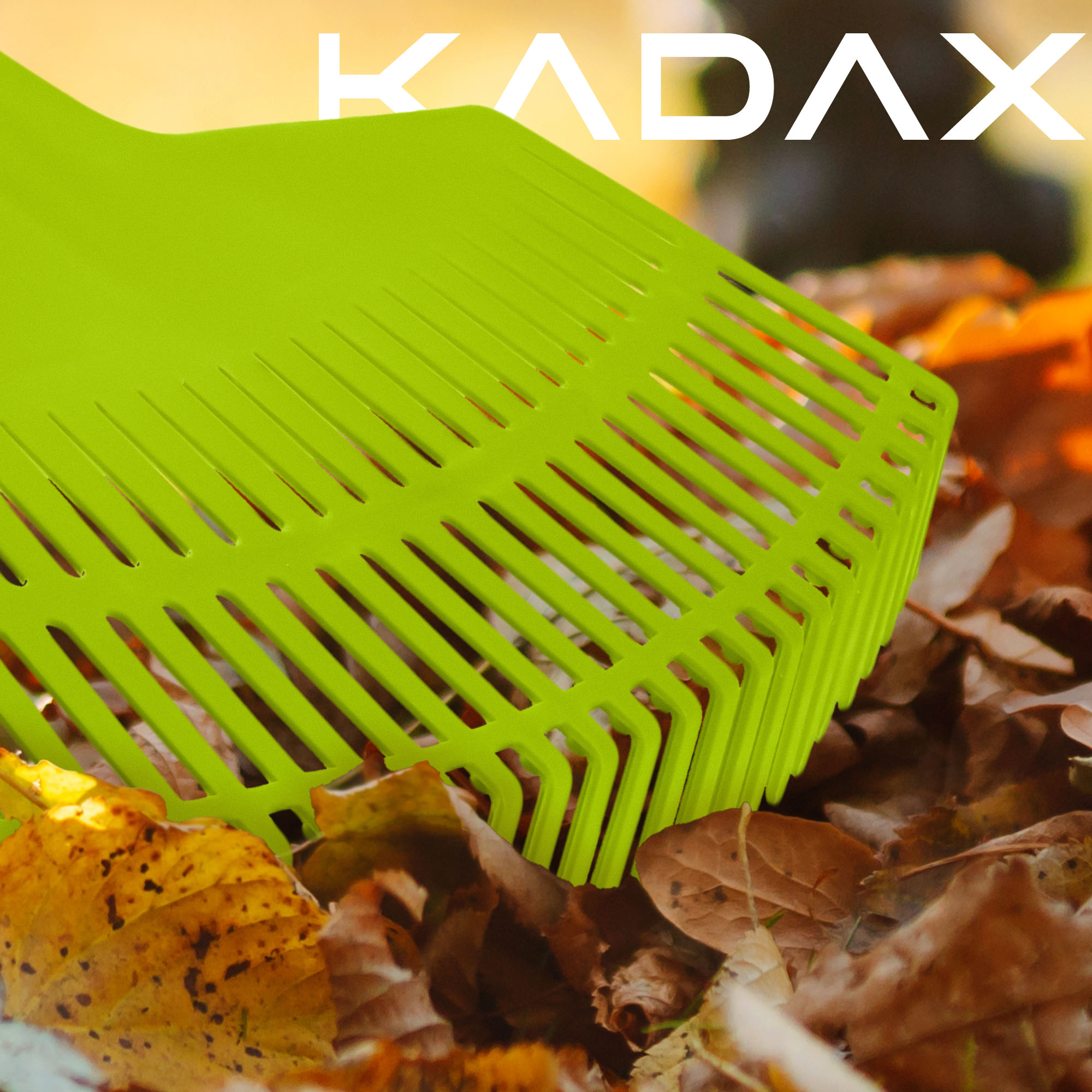 Grabie do liści Laxe 25 zębów zielone bez trzonka