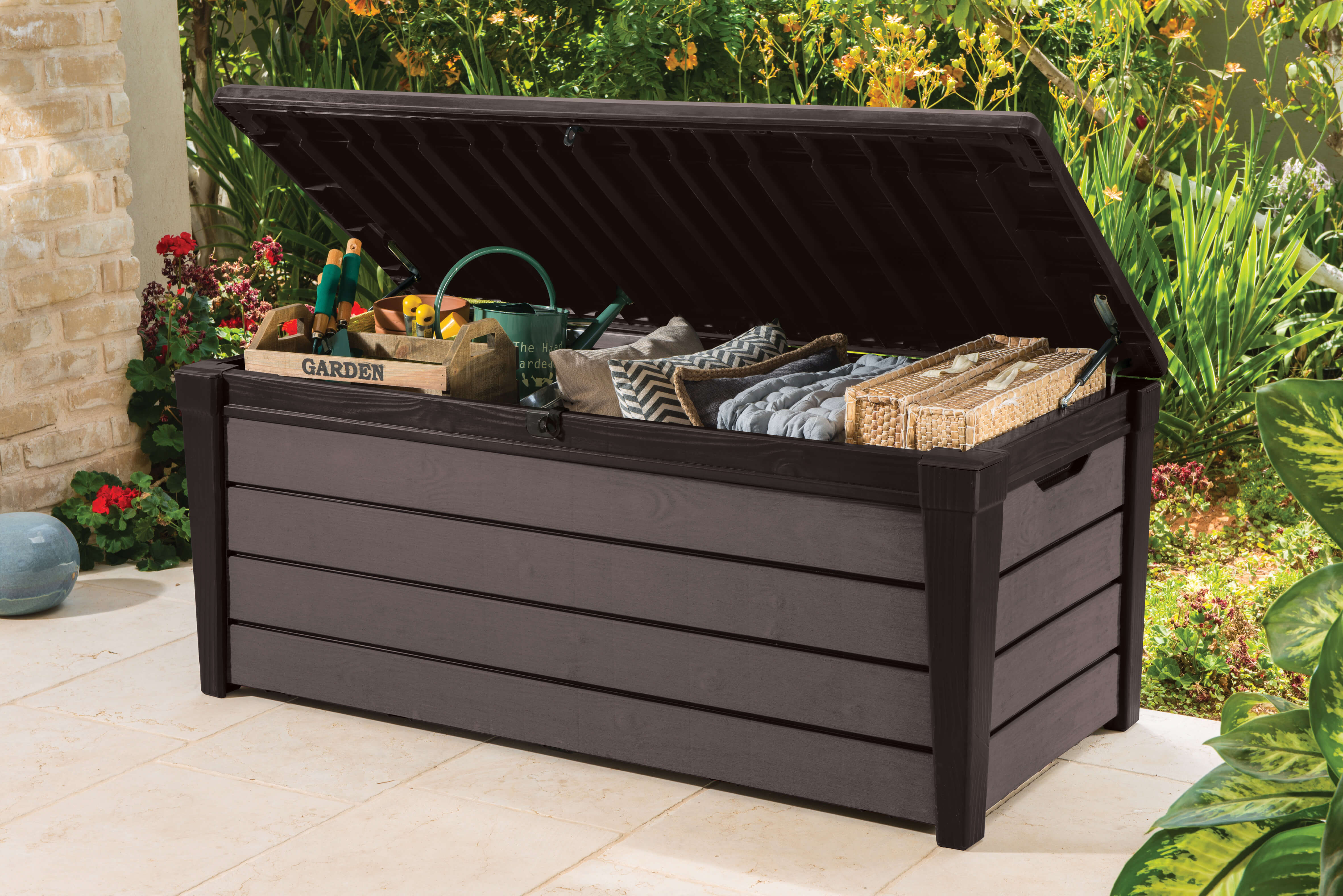 Skrzynia ogrodowa Keter Brushwood Storage Box 455L, brąz
