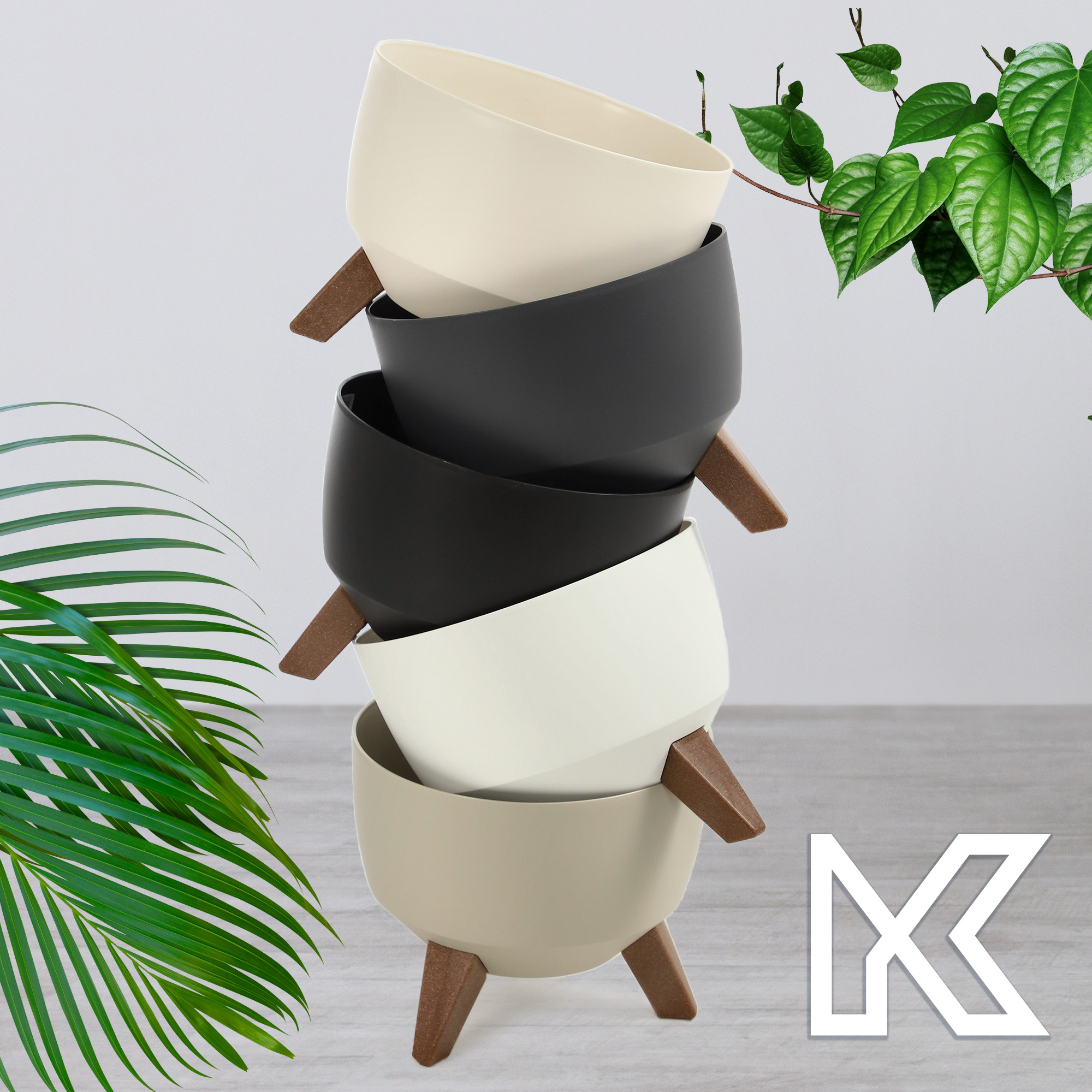 Misa na kwiaty z nóżkami Luri 24 cm, biały