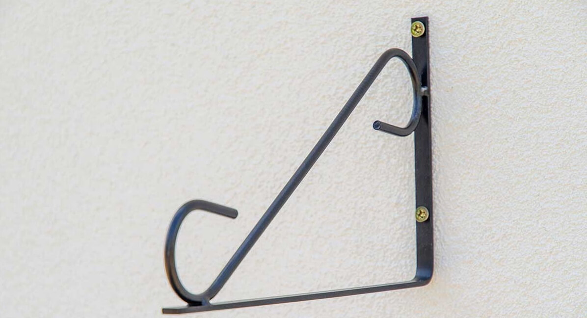 Uchwyt ścienny na doniczki 31 x 20 cm, czarny