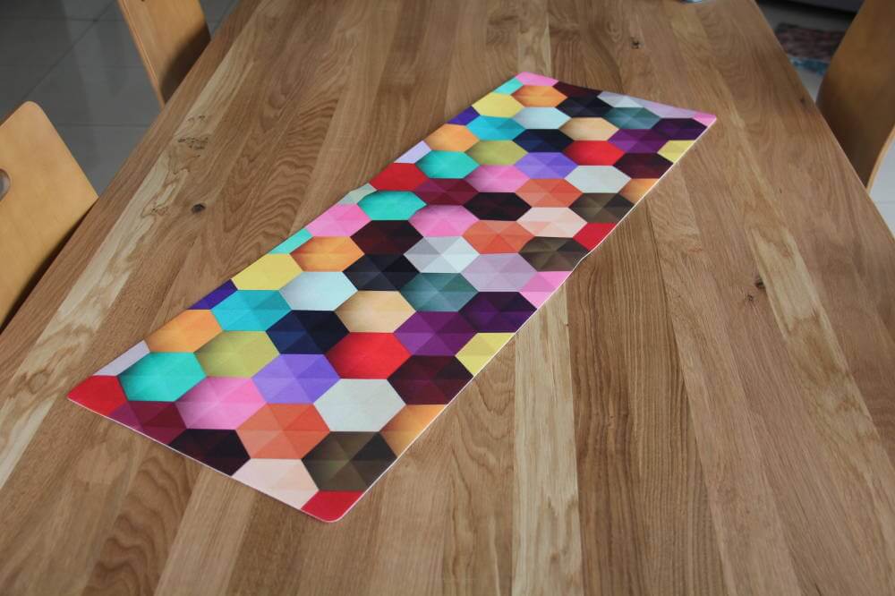Bieżnik na stół Agello 94 x 32 cm, geometryczny